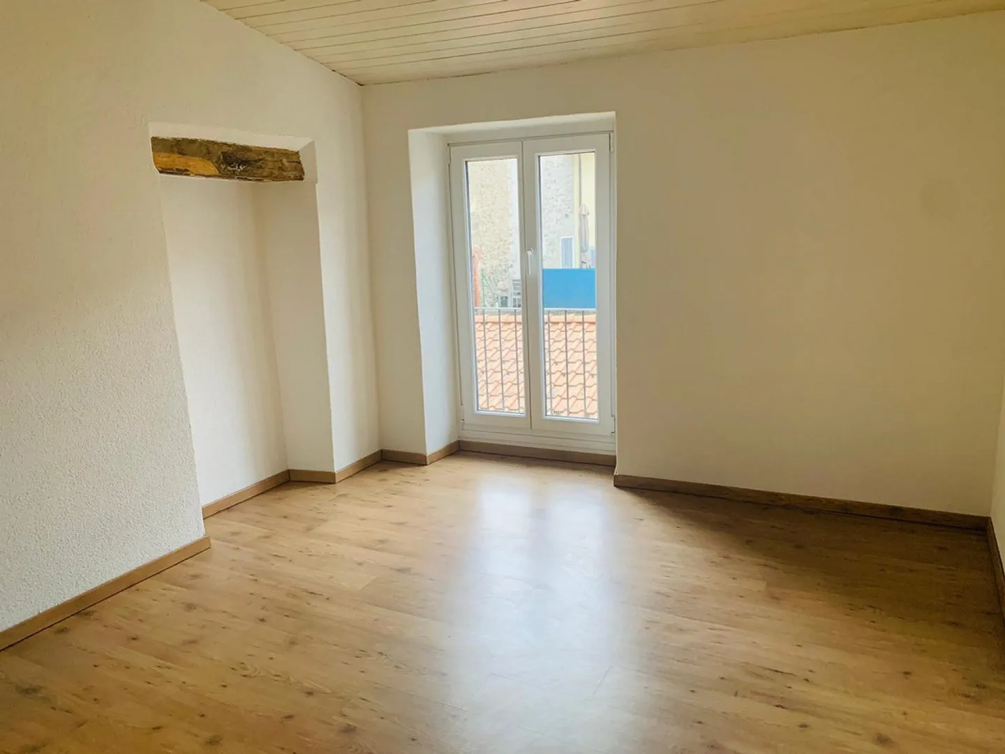 3 Camere ristrutturate con vista a Sonvico - Foto 7 di 12
