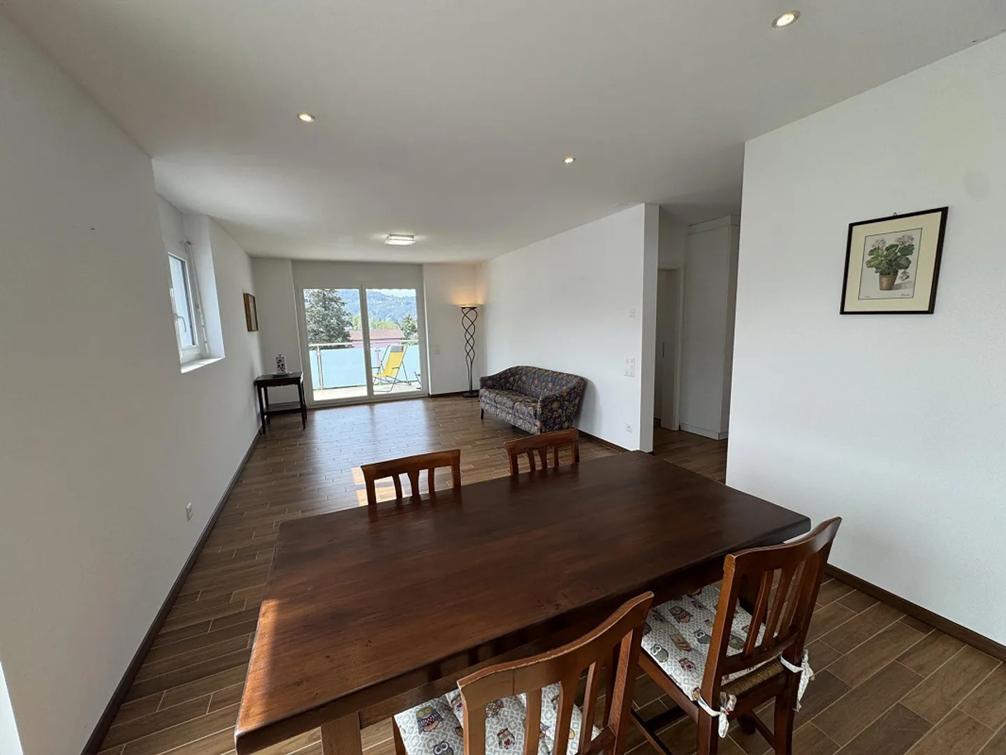 Caslano – Top floor with view and double terraces, a stone's throw from the lake - Photo 15 of 28