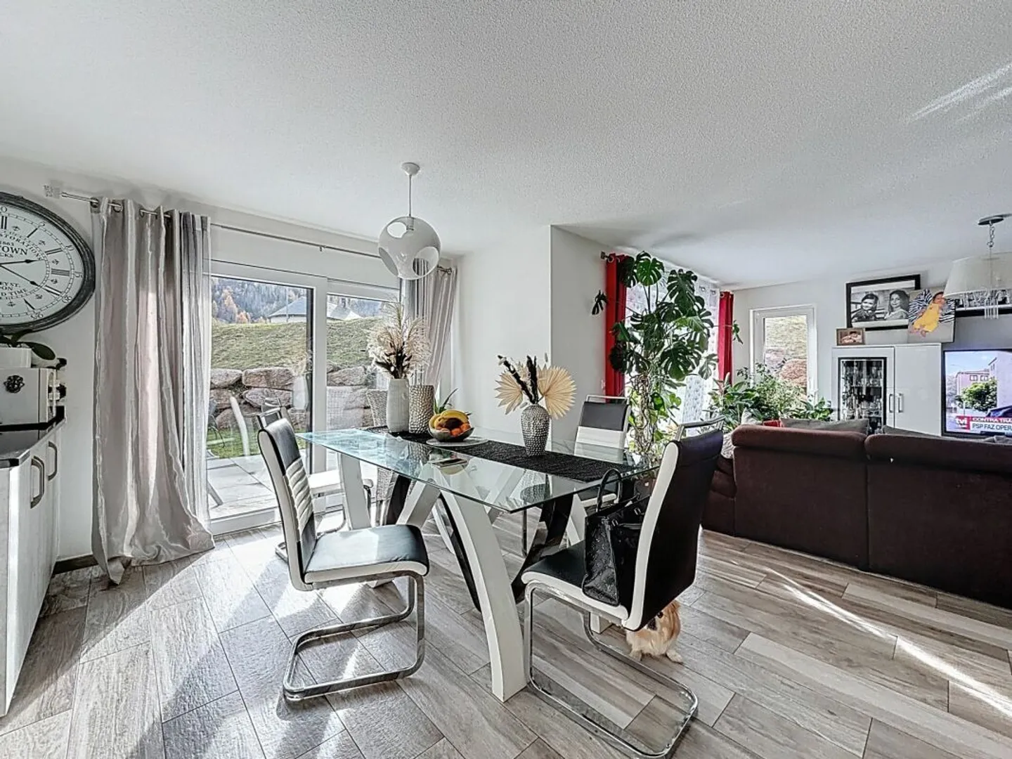 Geräumige und helle 3.5-Zimmer-Wohnung in Orsières - Photo 10 of 14