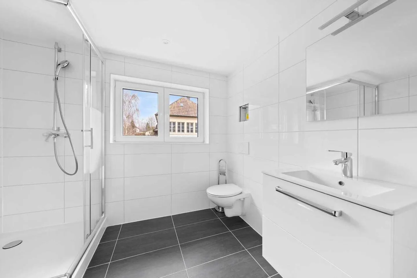 Casa bifamiliare ristrutturata di 4,5 locali, Welschenrohr - Foto 11 di 13