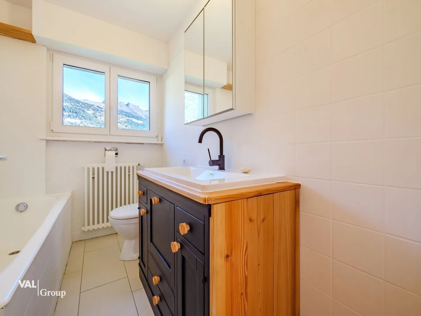 Villa de charme rénovée avec vue imprenable - Vente possible en résidence secondaire - Photo 6 of 13