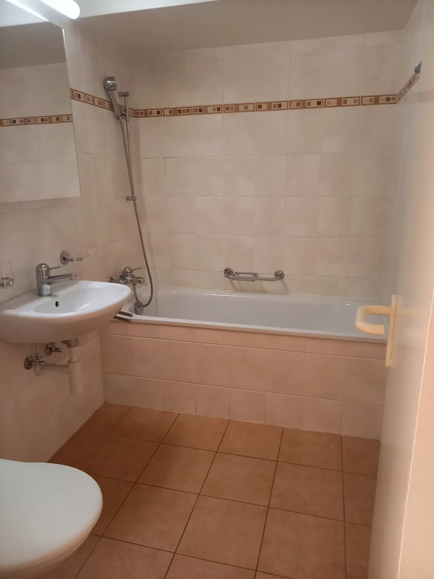 Charming 4.5-room duplex in the heart of the city - Photo 7 of 10