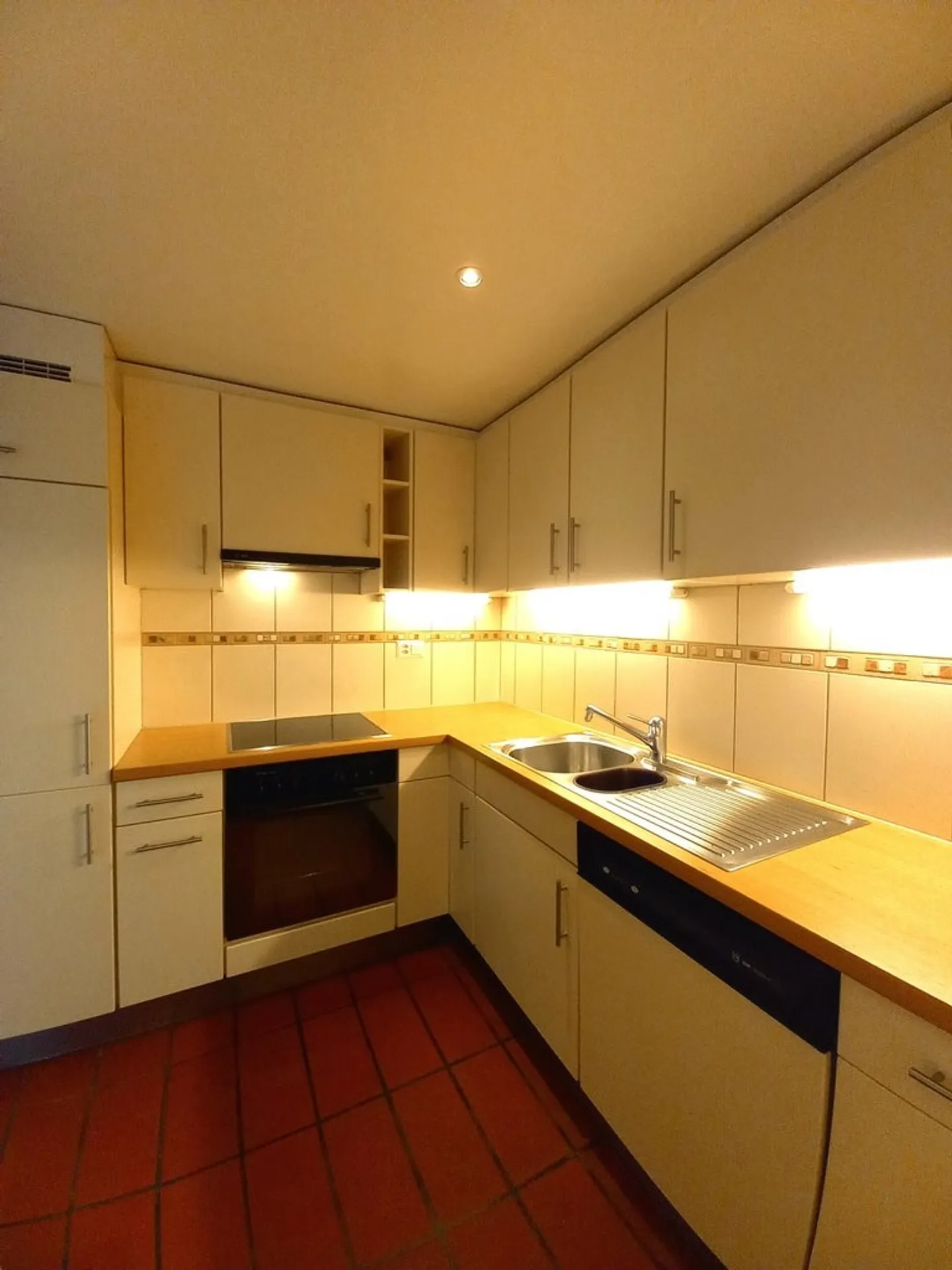 Charming 4.5-room duplex in the heart of the city - Photo 8 of 10