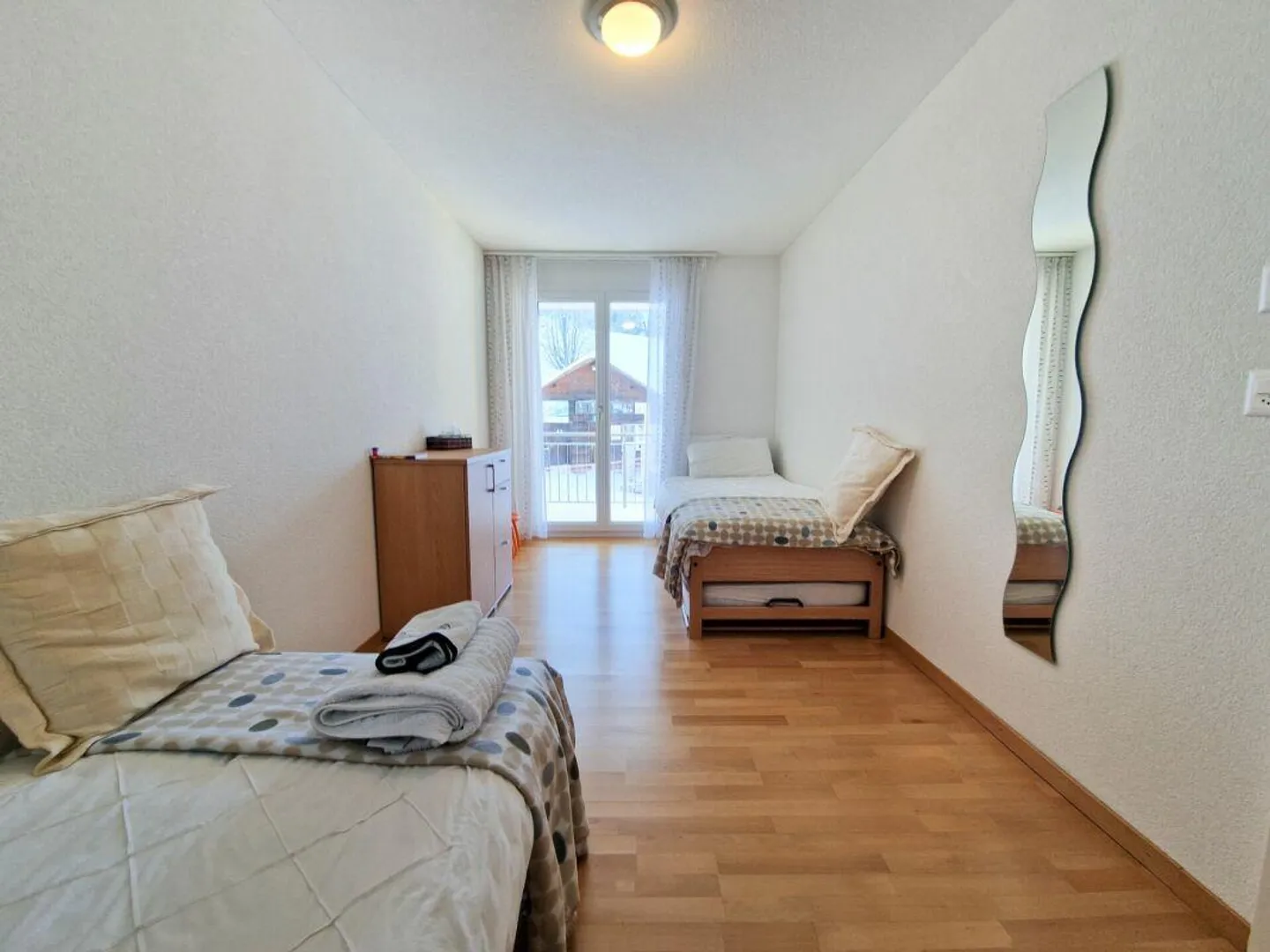 Ski-in / Ski-out - beautiful 3.5-room holiday apartment to fall in love with - Photo 9 of 13