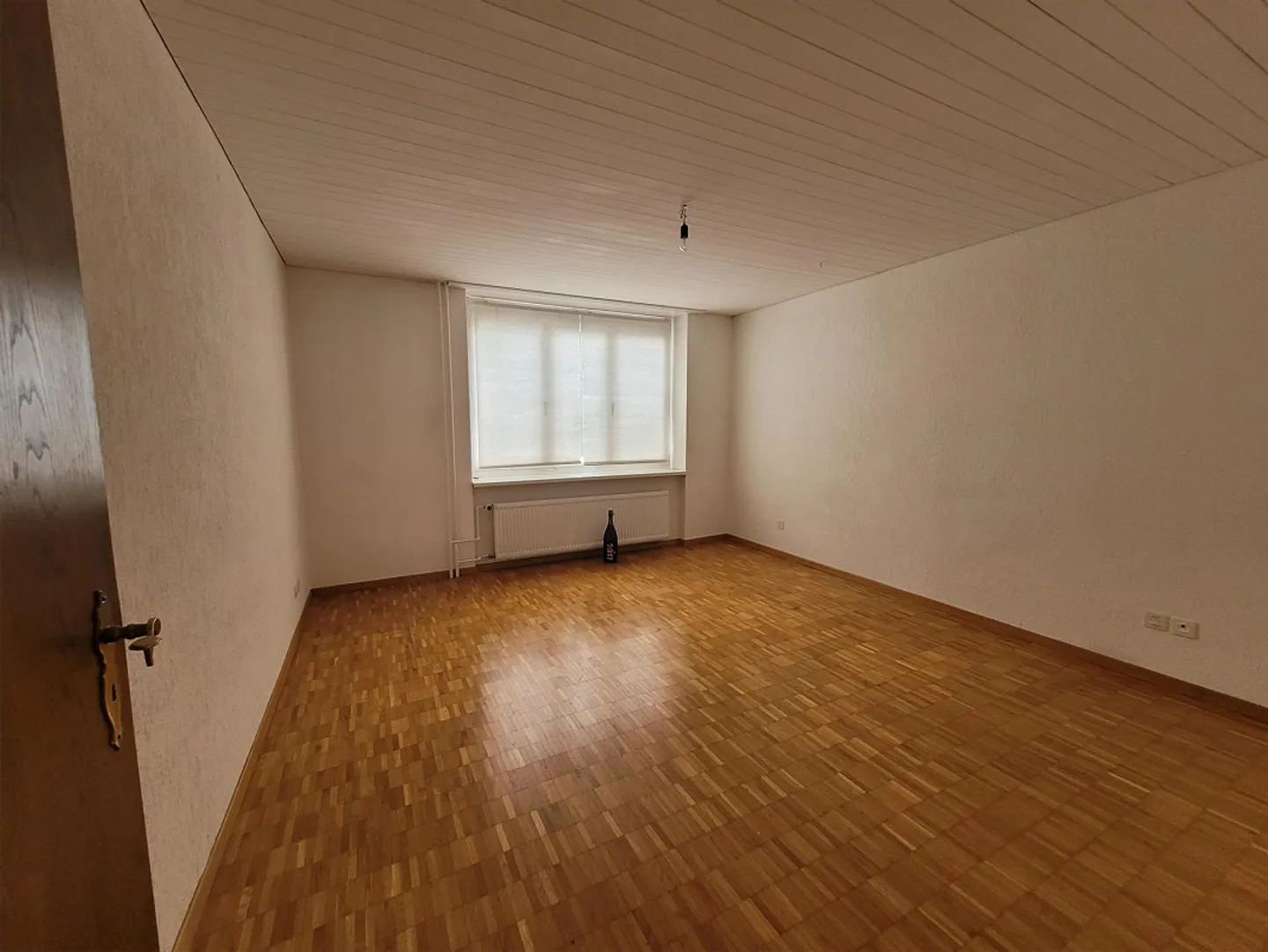 Bright 2.5-room apartment with balcony on the ground floor in St. Gallen - Photo 7 of 11