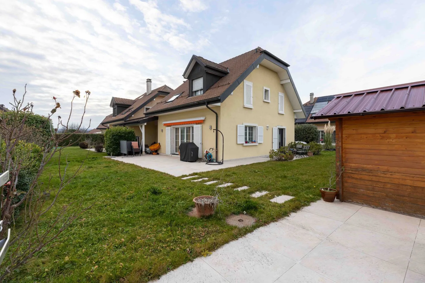 LAVIGNY - Doppelhaushälfte mit Blick auf den See - Foto 6 von 13