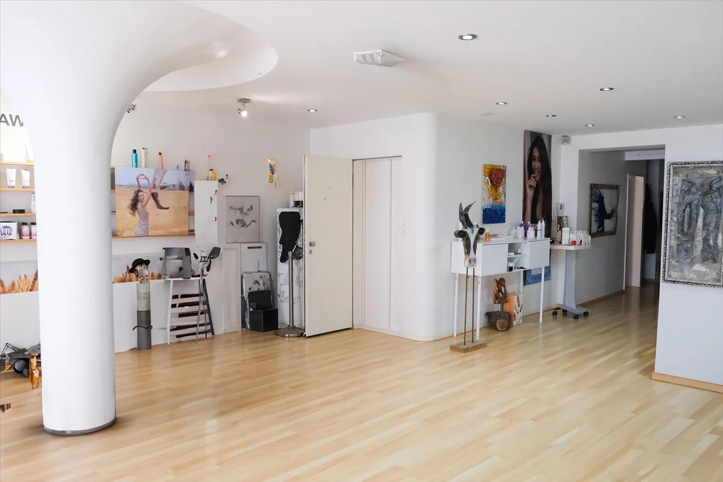 Salon de coiffure - Foto 3 von 7