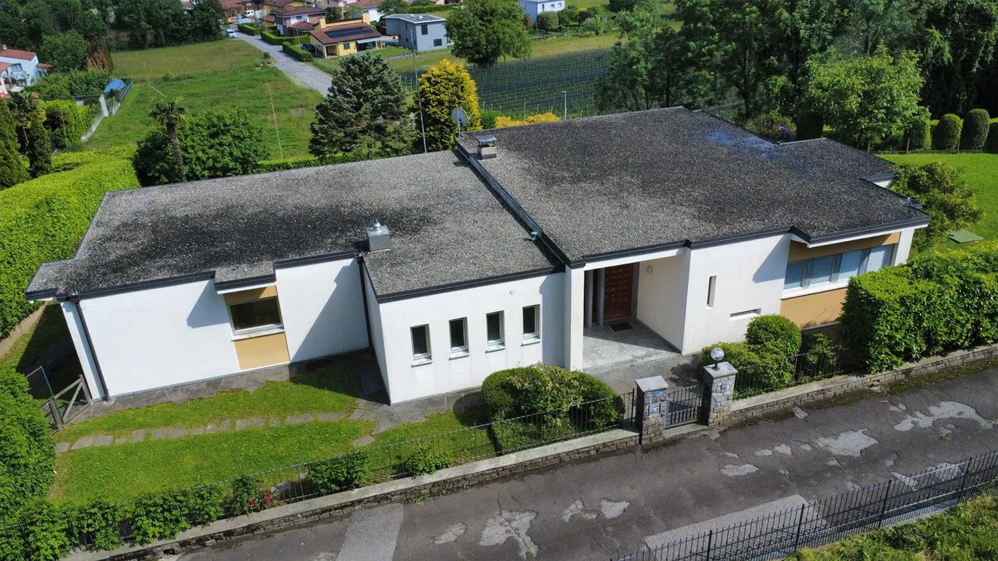 Villa immergée dans les vignobles - Photo 1 sur 9
