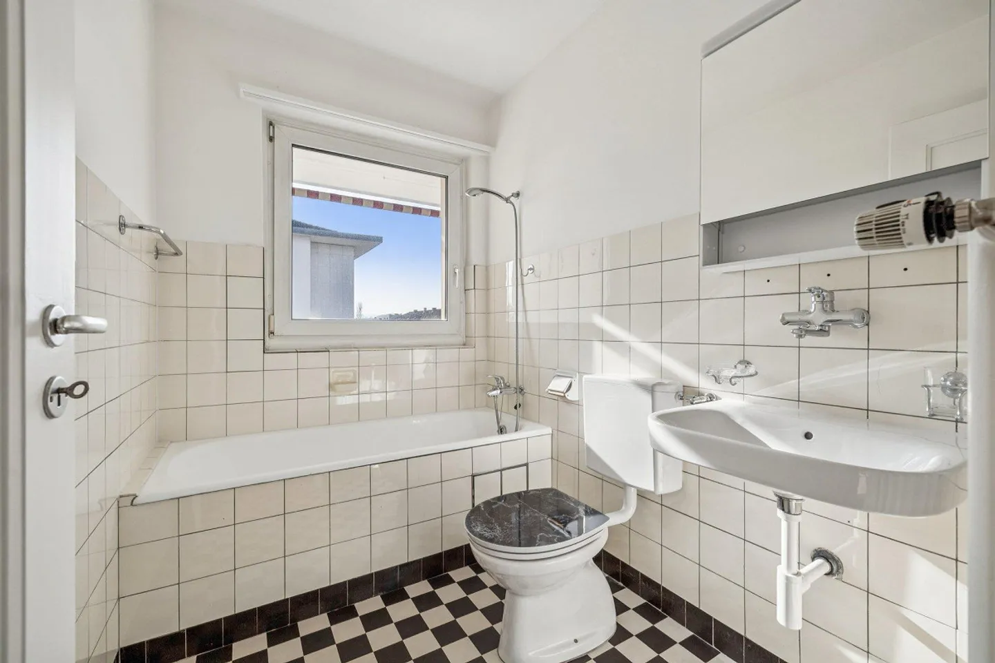 LOUER SANS CAUTION - Vivre là où la vie palpite - Photo 8 sur 8