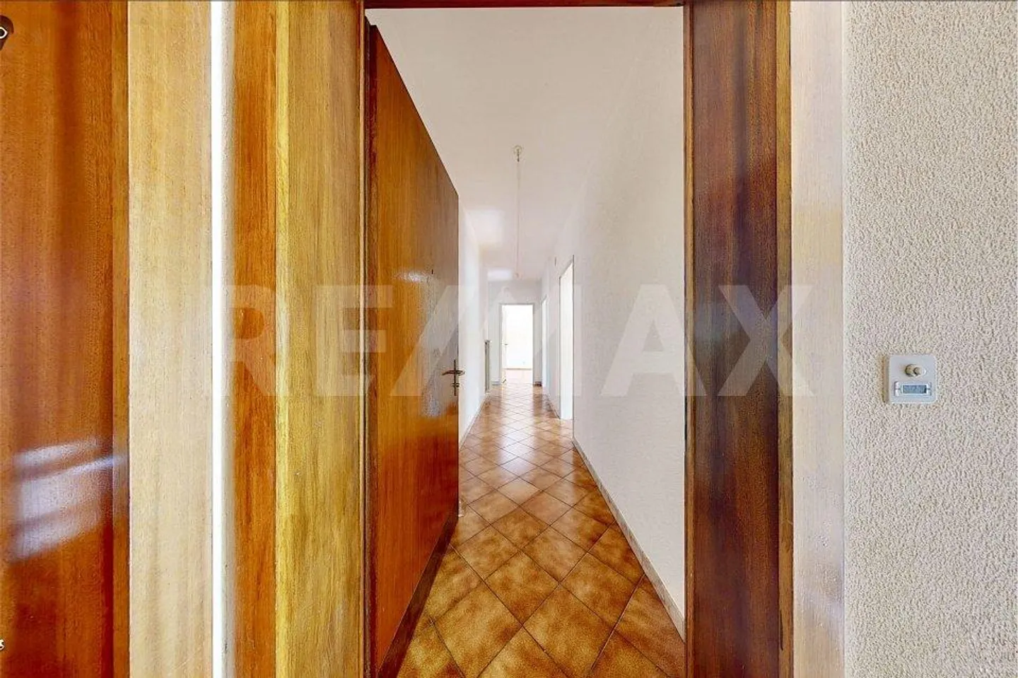 Accogliente appartamento 4.5 locali - Foto 8 di 13