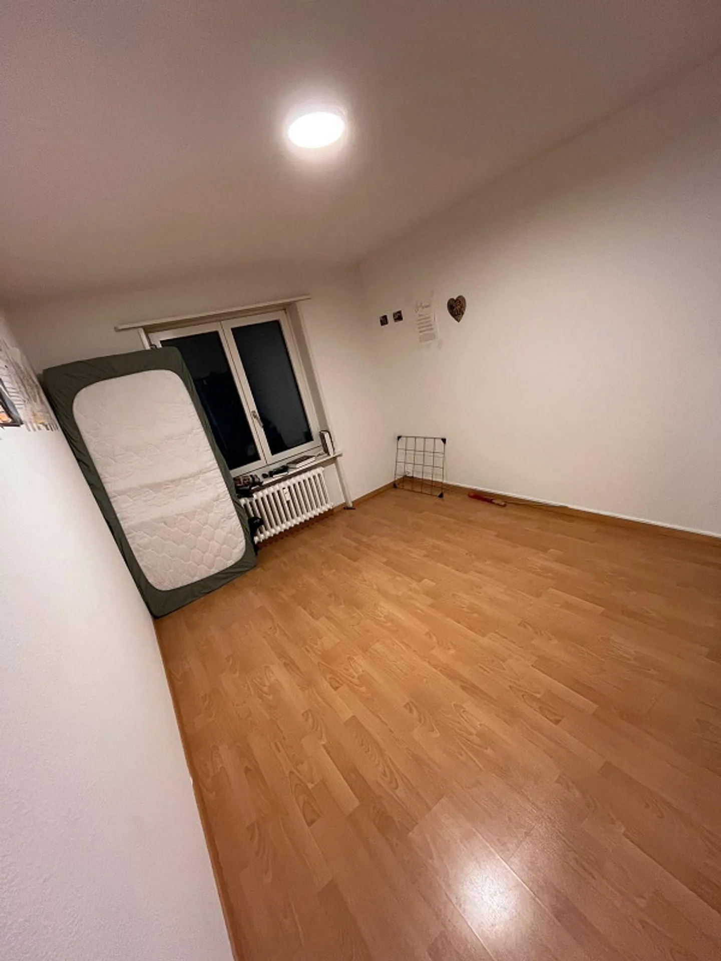 Room for Rent from 01.04-30.04 - Photo 2 of 6