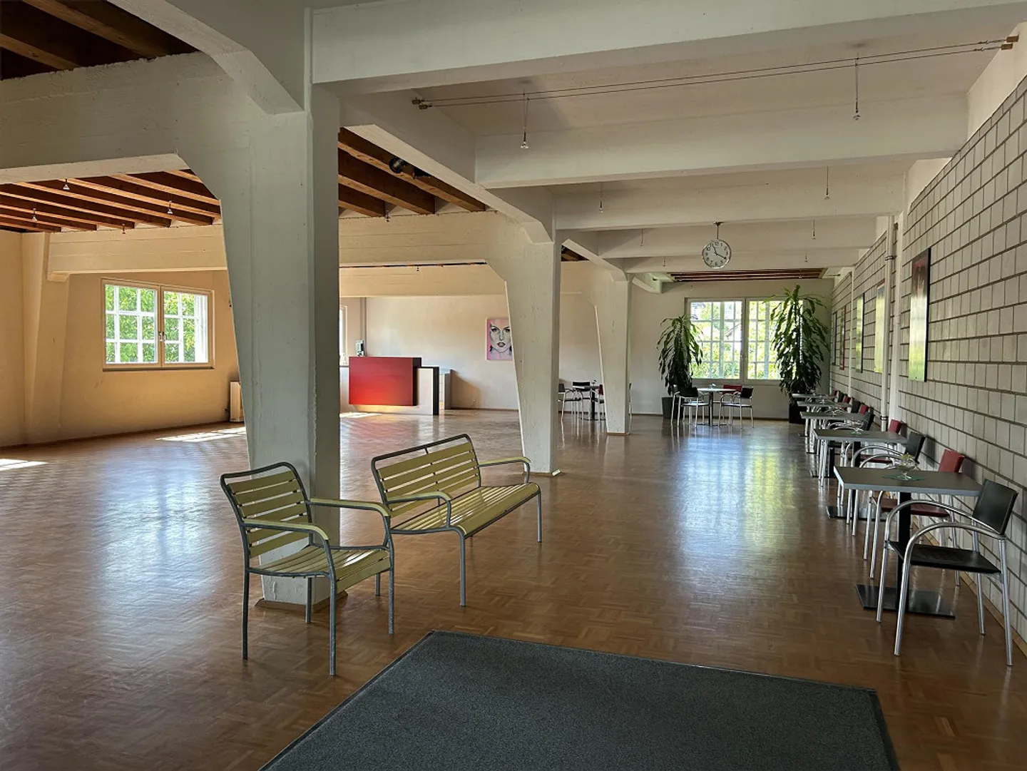 Commercial premises in a central location - Photo 20 of 29