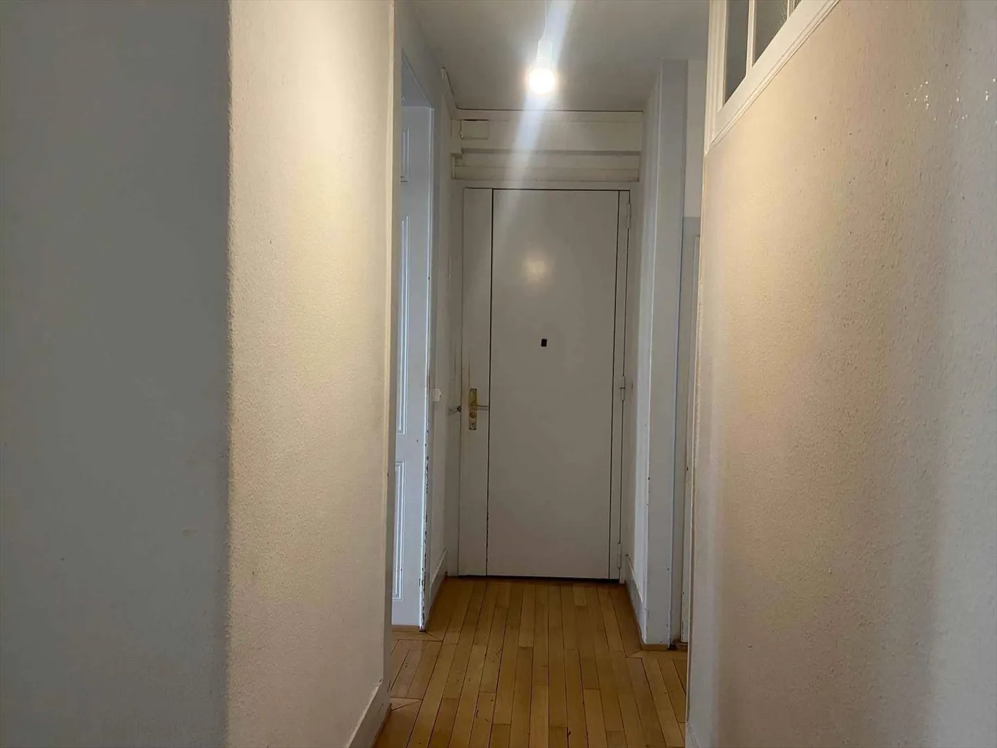 Appartement 8 pièces - Photo 2 sur 4