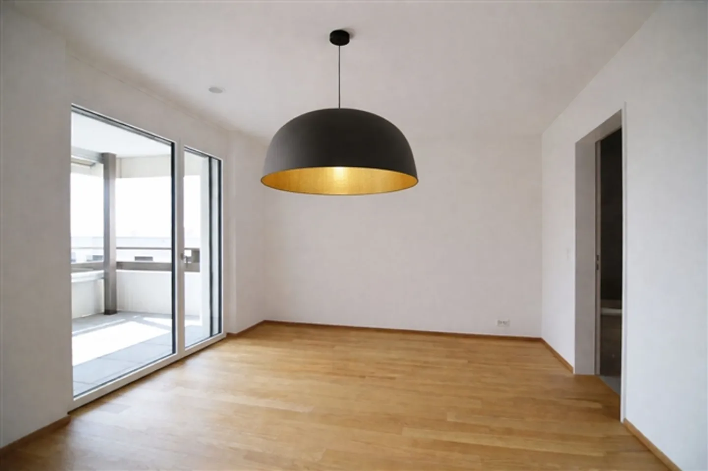 Vivre à un niveau de propriété - Élégant, moderne et proche de la nature - Photo 3 sur 4