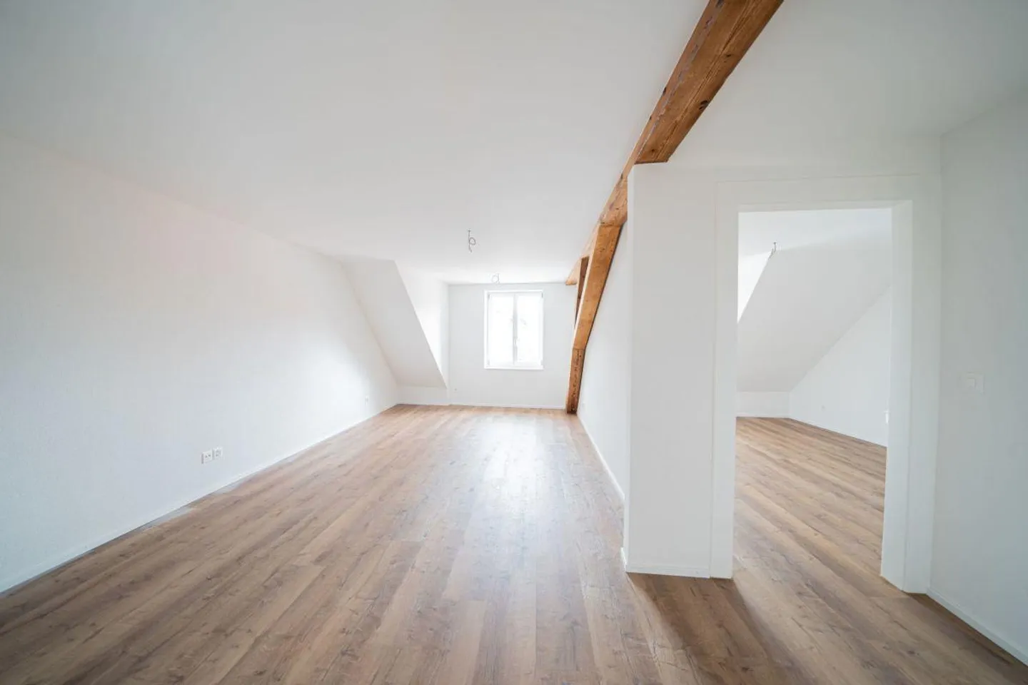 Single apartment with extra charm - Photo 4 of 6