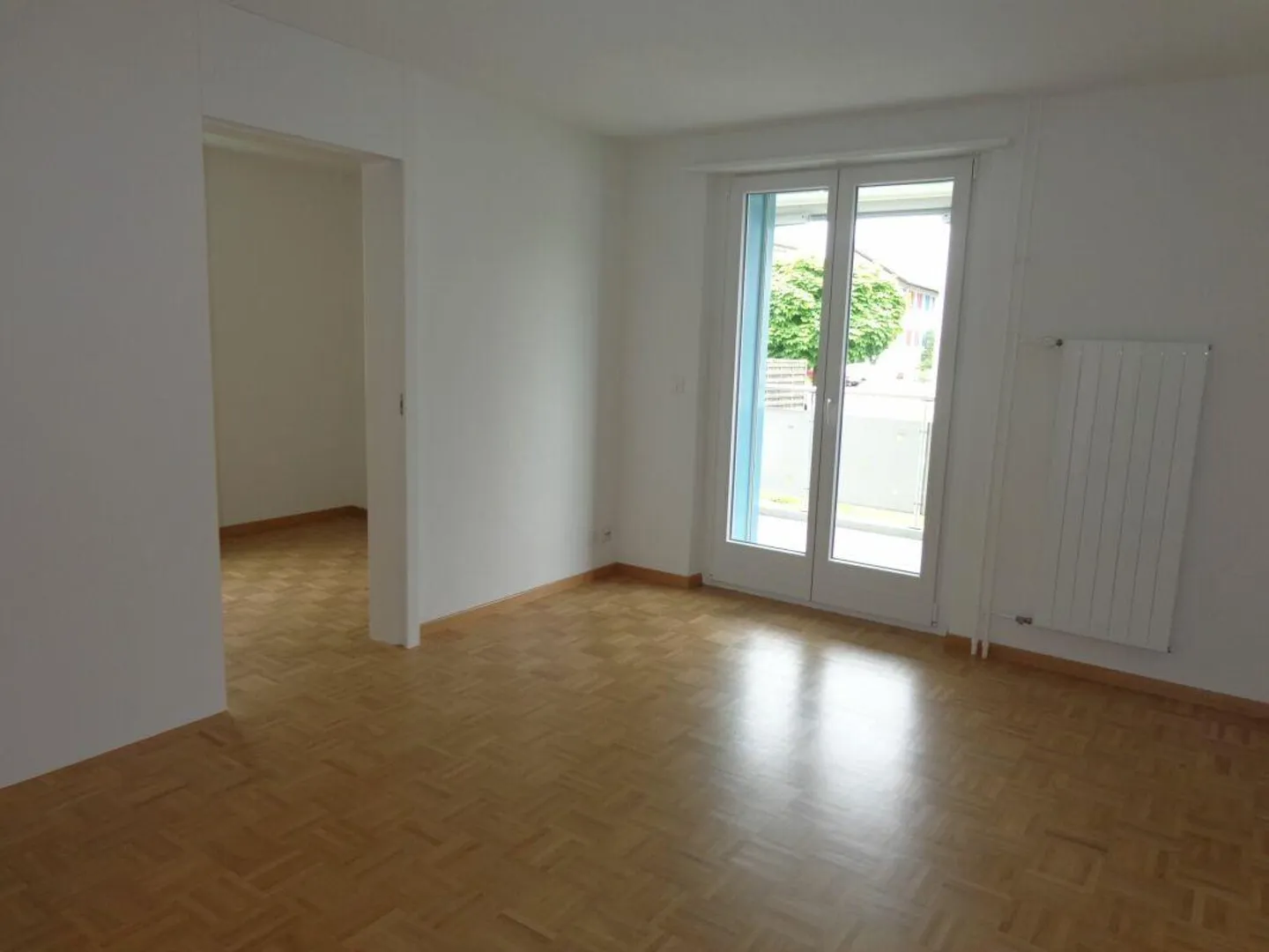 Appartamento Cooperativo in un Quartiere Tranquillo - Foto 4 di 9