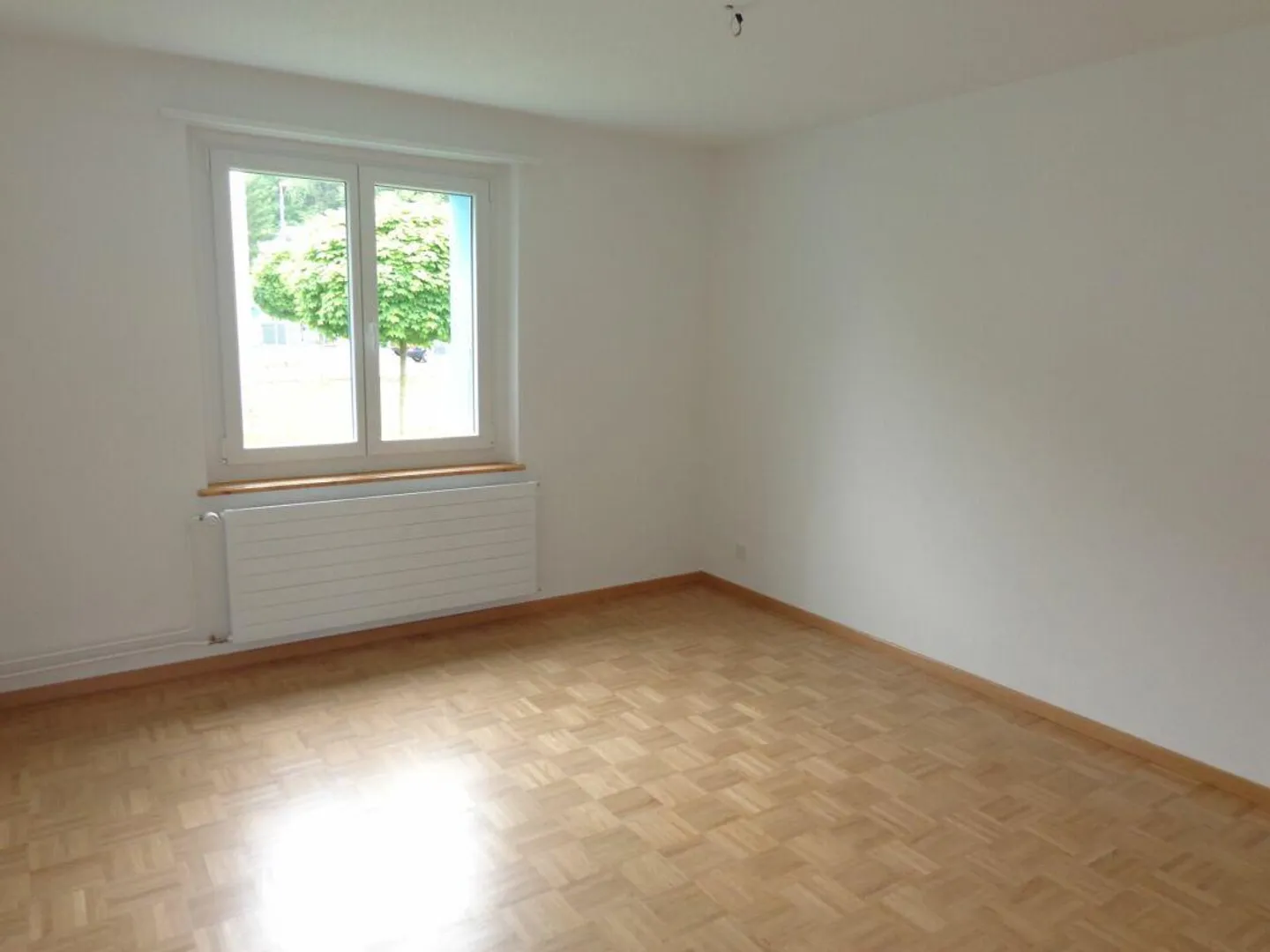 Appartamento Cooperativo in un Quartiere Tranquillo - Foto 5 di 9