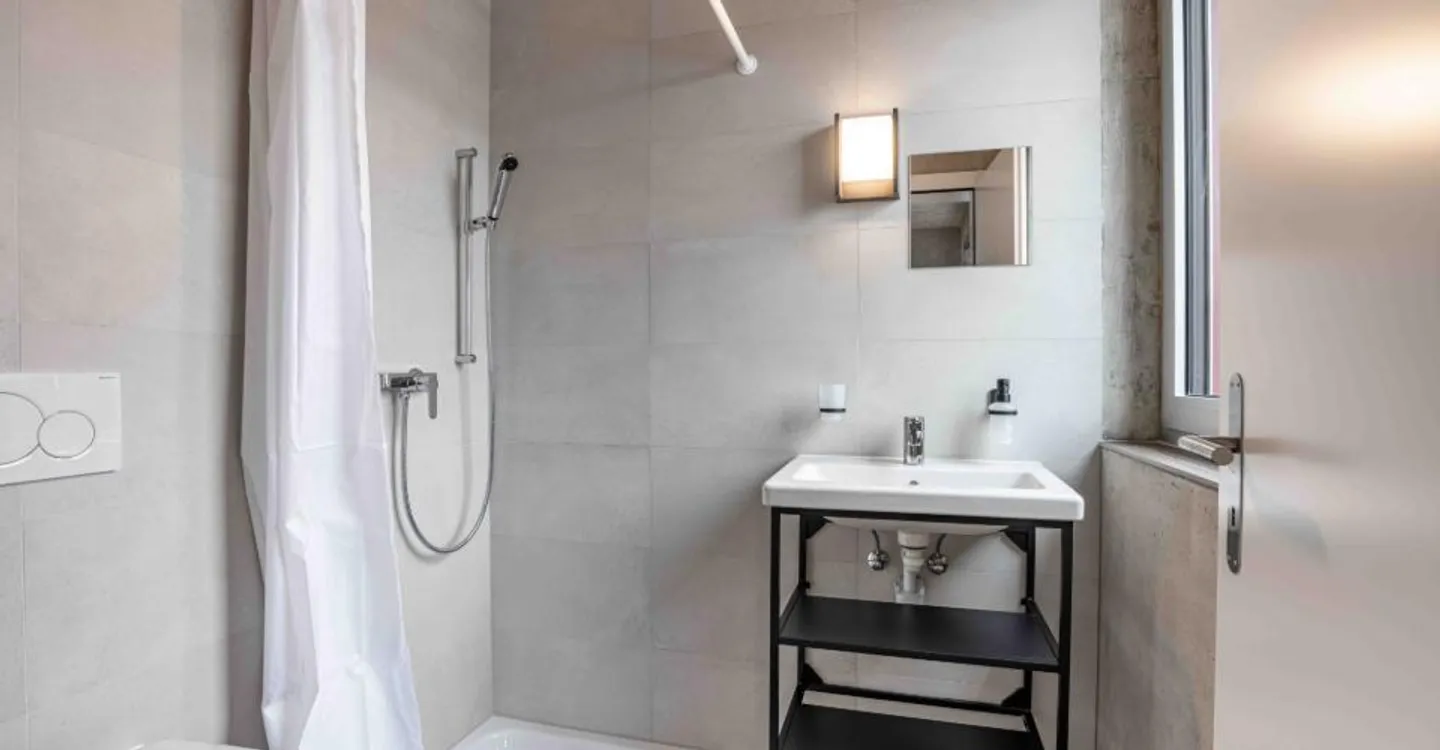 Appartement Premium en Rooftop de 2 Chambres avec Terrasse de 36 m² et Vue sur les Alpes - Crissier, L - Photo 8 sur 9