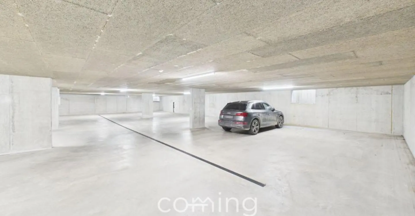 Spazio commerciale a Niederbipp - 455 m² per IT, auto d'epoca, magazzino o commercio - Foto 2 di 12
