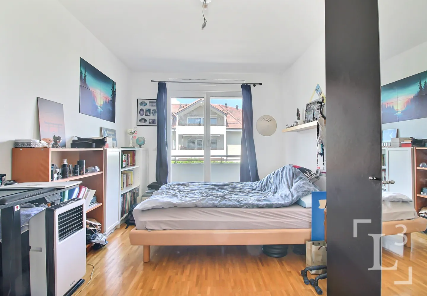 City Center! Spacious 5.5-room penthouse duplex with balcony - Photo 5 of 12
