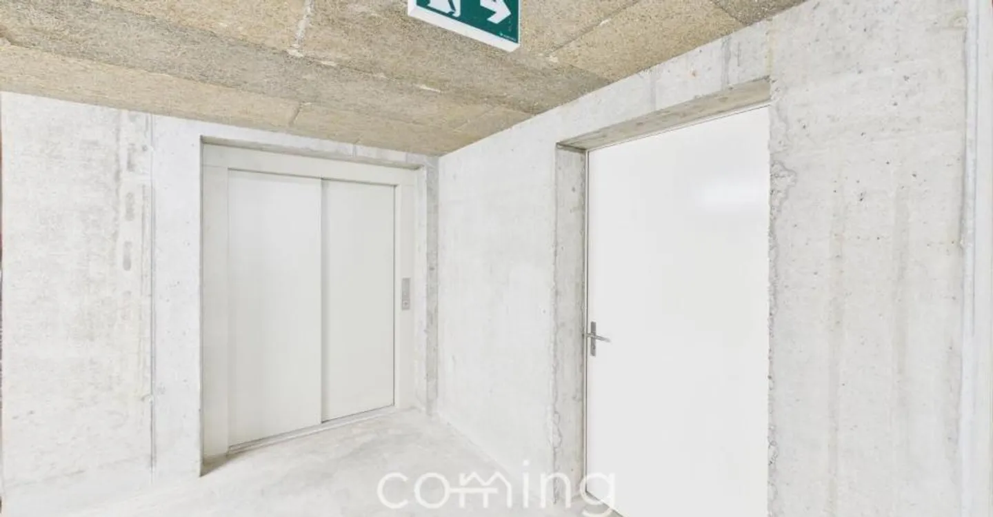 Spazio commerciale a Niederbipp - 455 m² per IT, auto d'epoca, magazzino o commercio - Foto 8 di 12