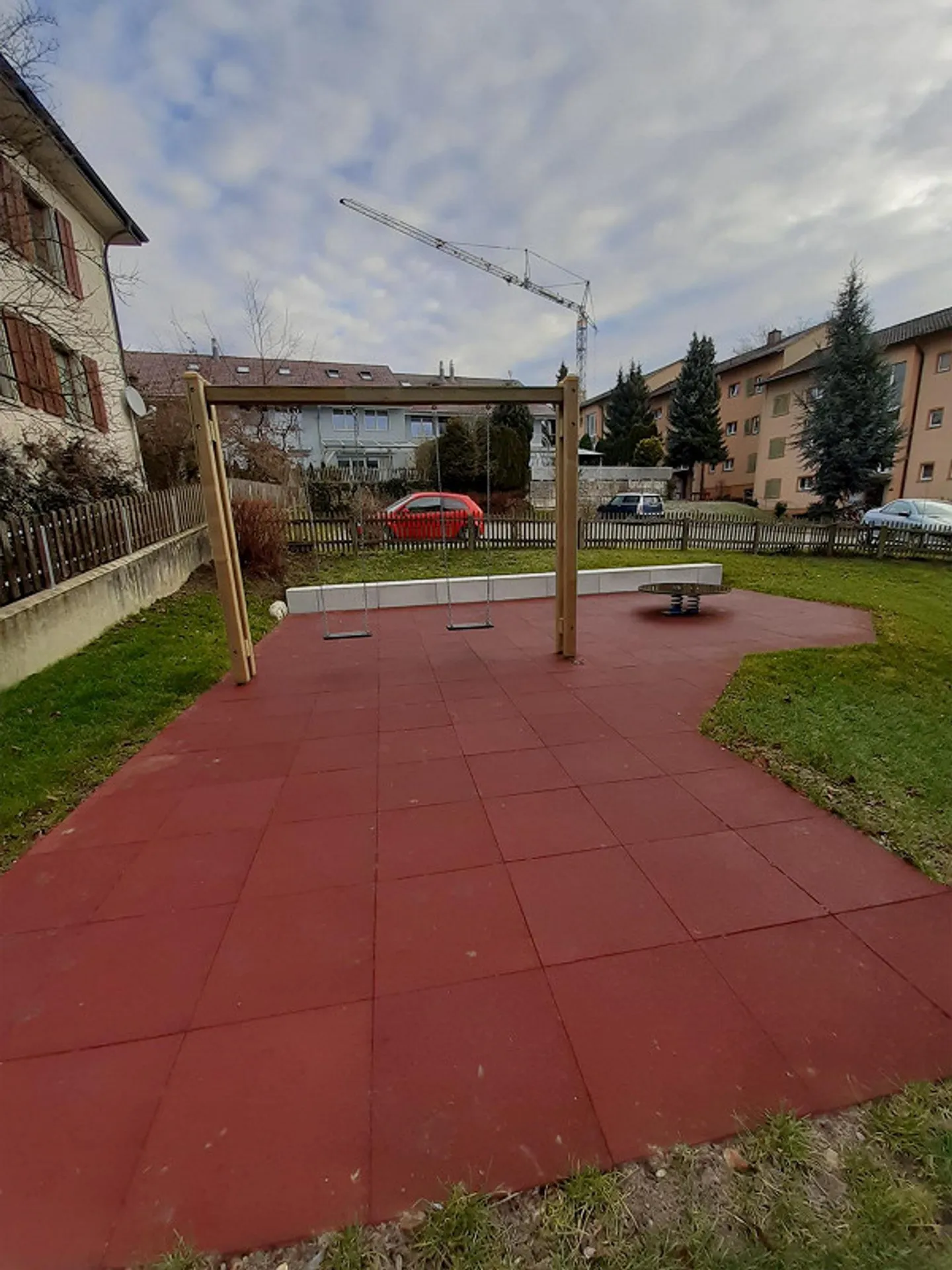 Attractive Ground Floor Apartment in an Ideal Location near Zurich - Photo 10 of 13