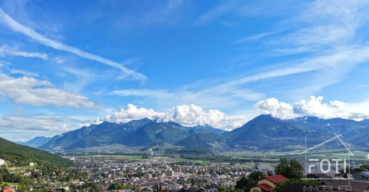 LOCATION-SALE: New individual villa of 4.5 rooms with a beautiful view of the plain. - Photo 7 of 12