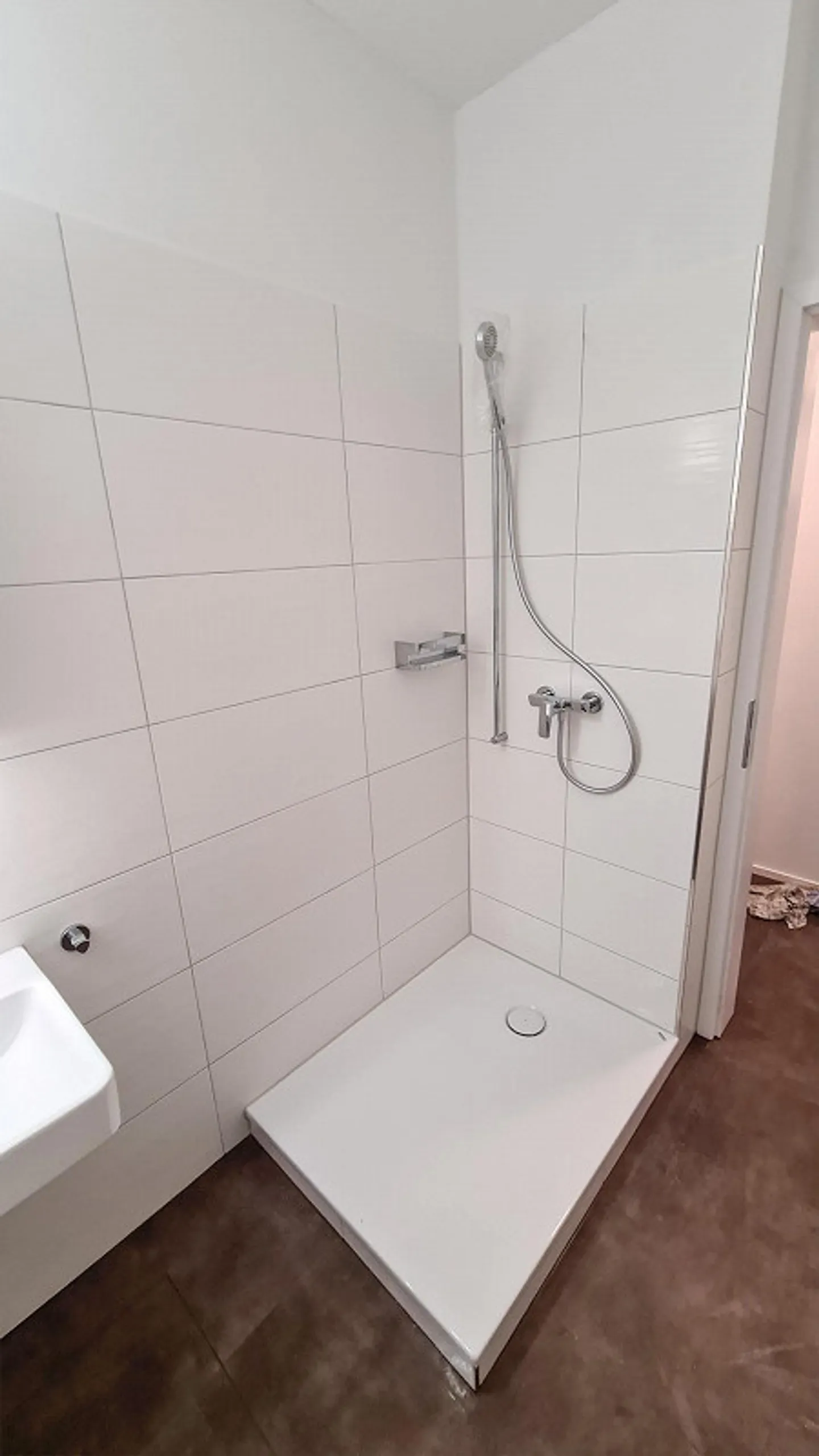 Incantevole appartamento centrale di 2.5 locali a soli 1,2 km dalla stazione ferroviaria - Foto 16 di 19