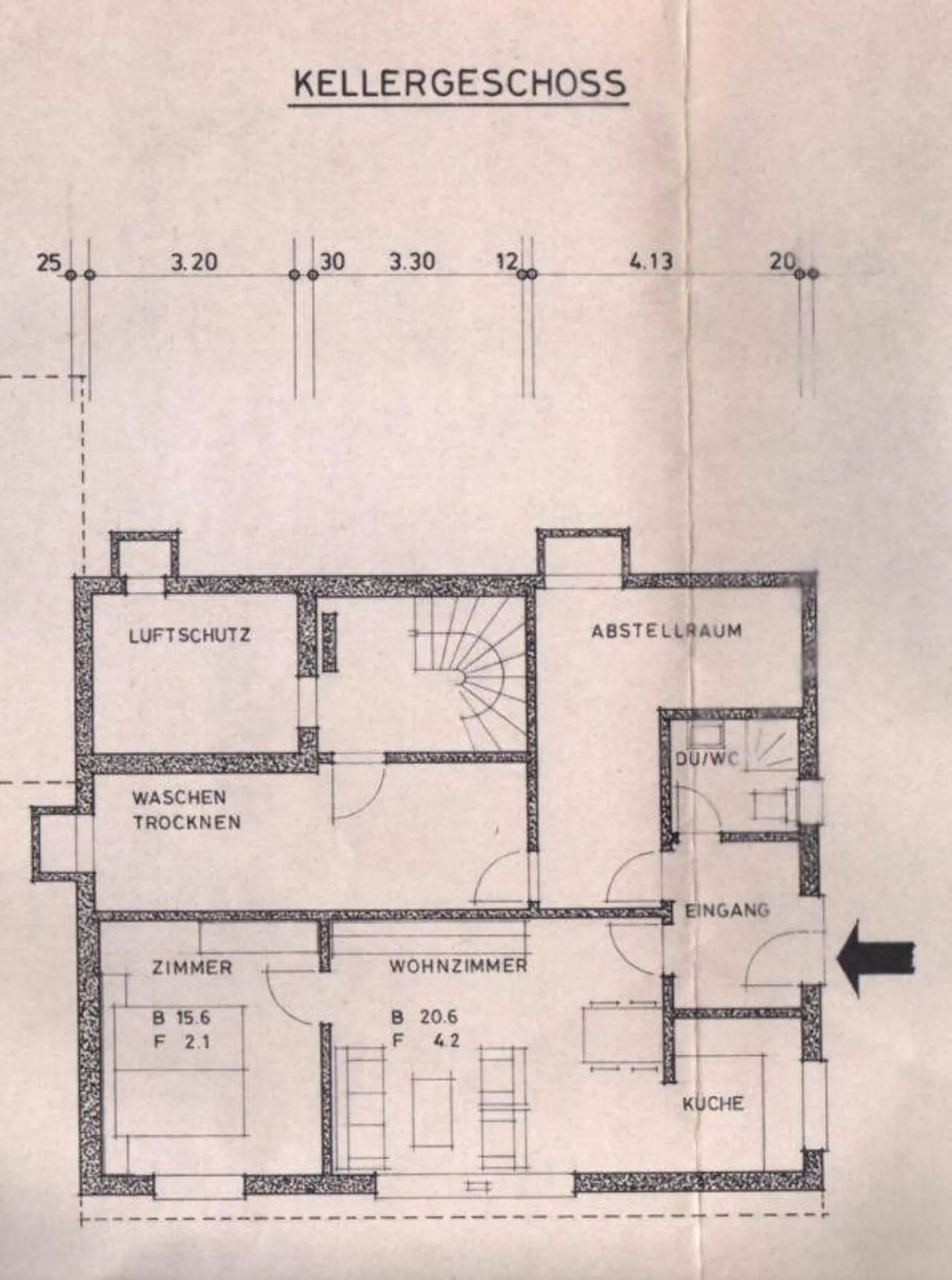 Casa unifamiliare con giardino - Foto 4 di 19