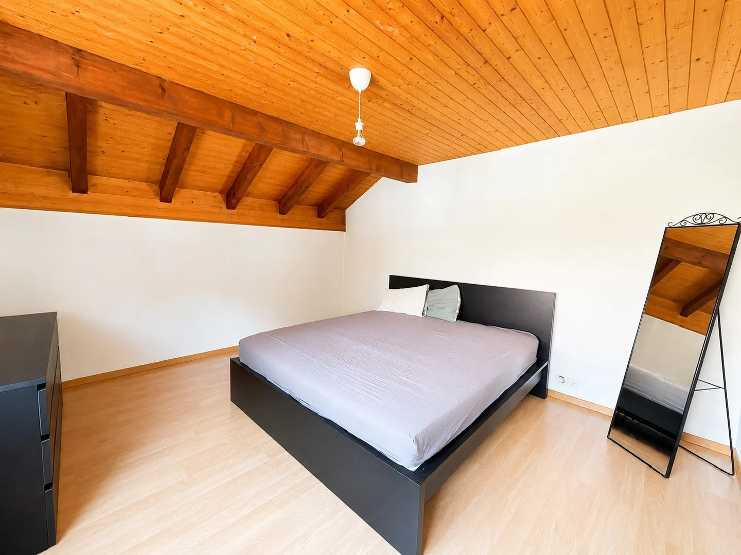 Appartement 2.5 pièces entièrement meublé | Schützenstrasse 1A 8304 Wallisellen - Photo 8 sur 13