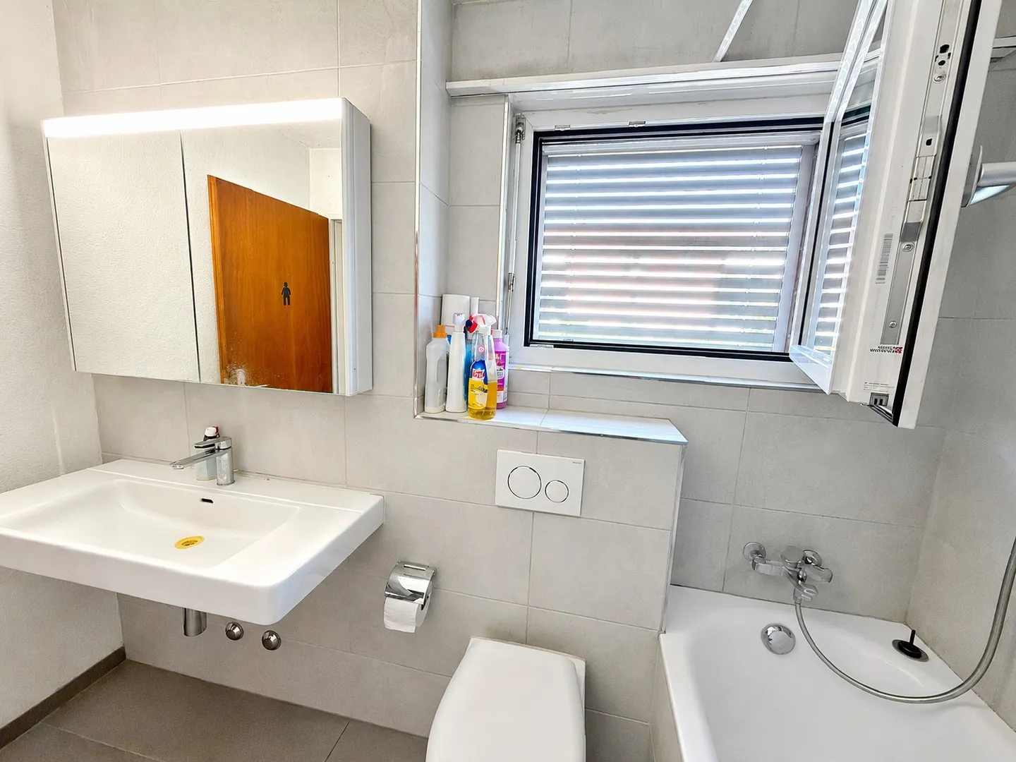 Appartement 2.5 pièces entièrement meublé | Schützenstrasse 1A 8304 Wallisellen - Photo 12 sur 13