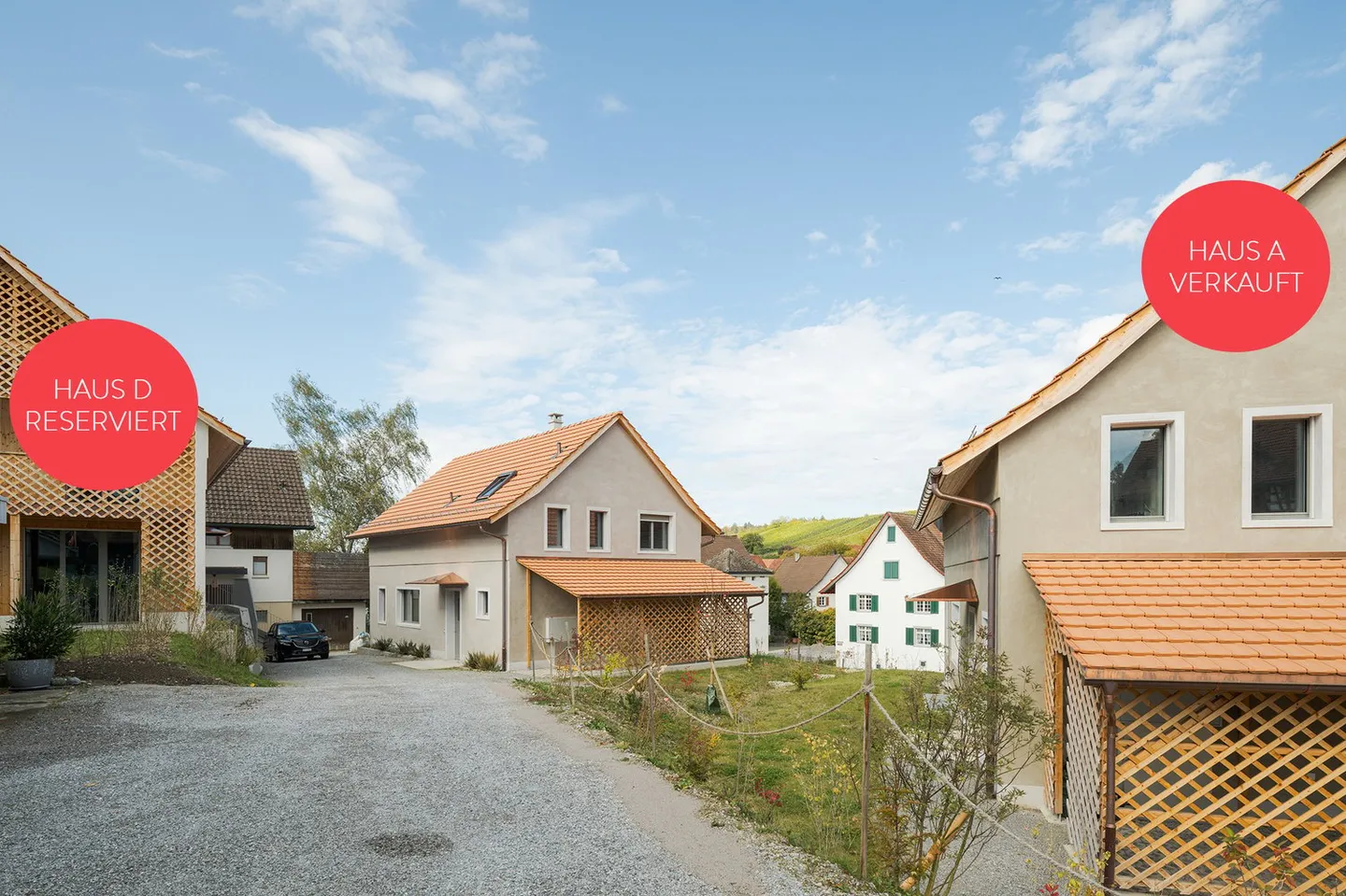 Last Free House: Ecological Living with a View of the Vineyards - Photo 1 of 15