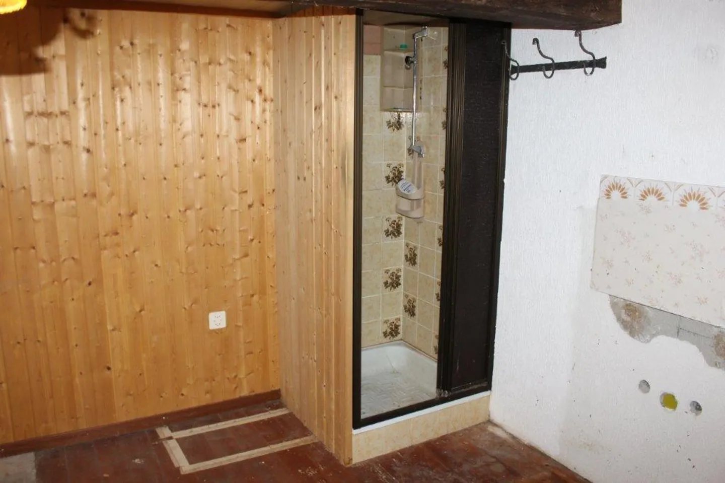 Casa da ristrutturare a Spruga - Foto 6 di 20