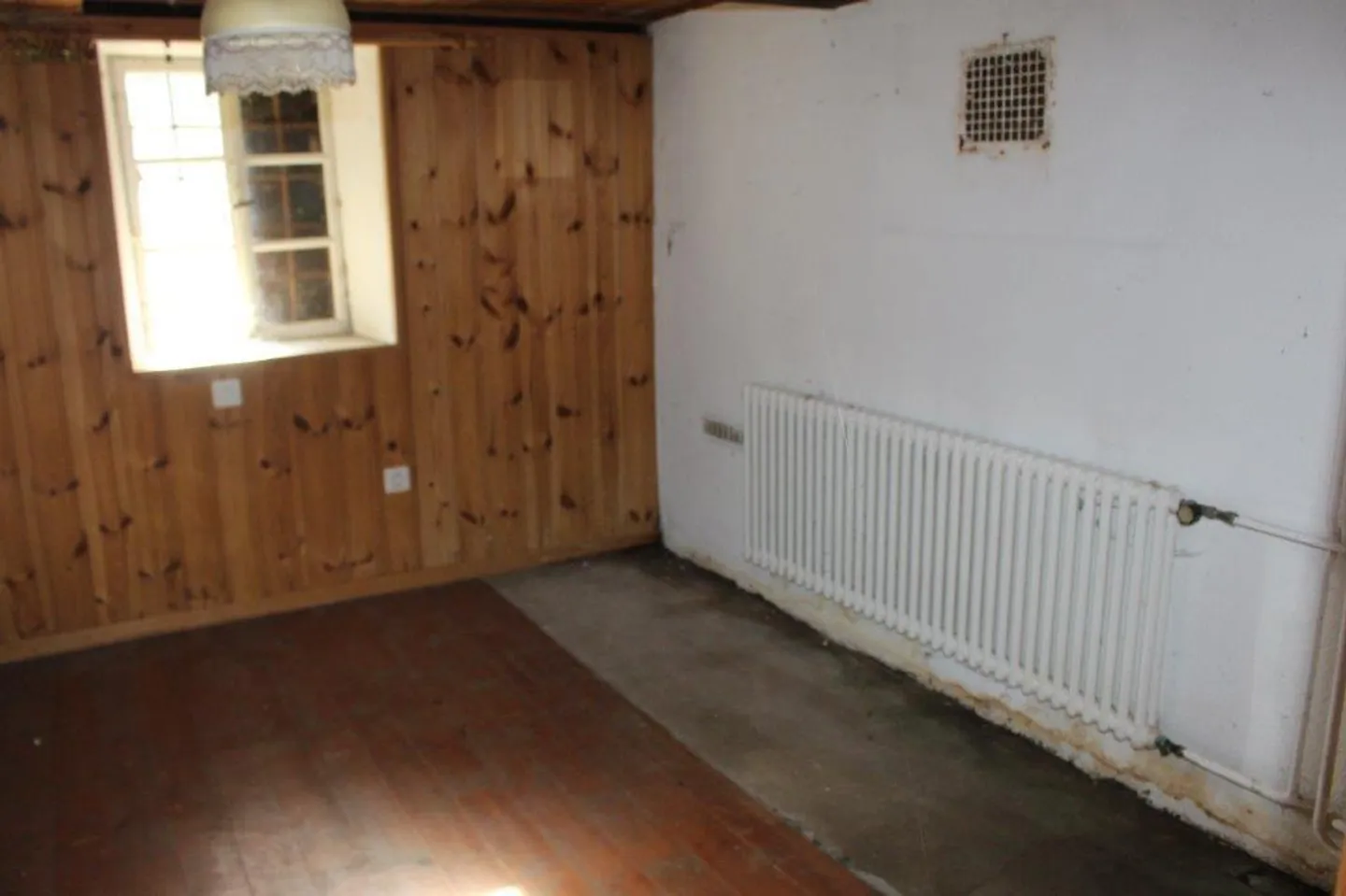 Casa da ristrutturare a Spruga - Foto 7 di 20