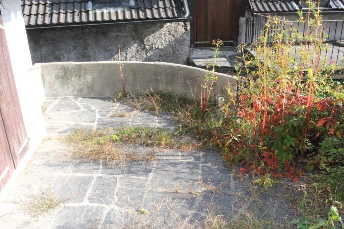 Casa da ristrutturare a Spruga - Foto 13 di 20