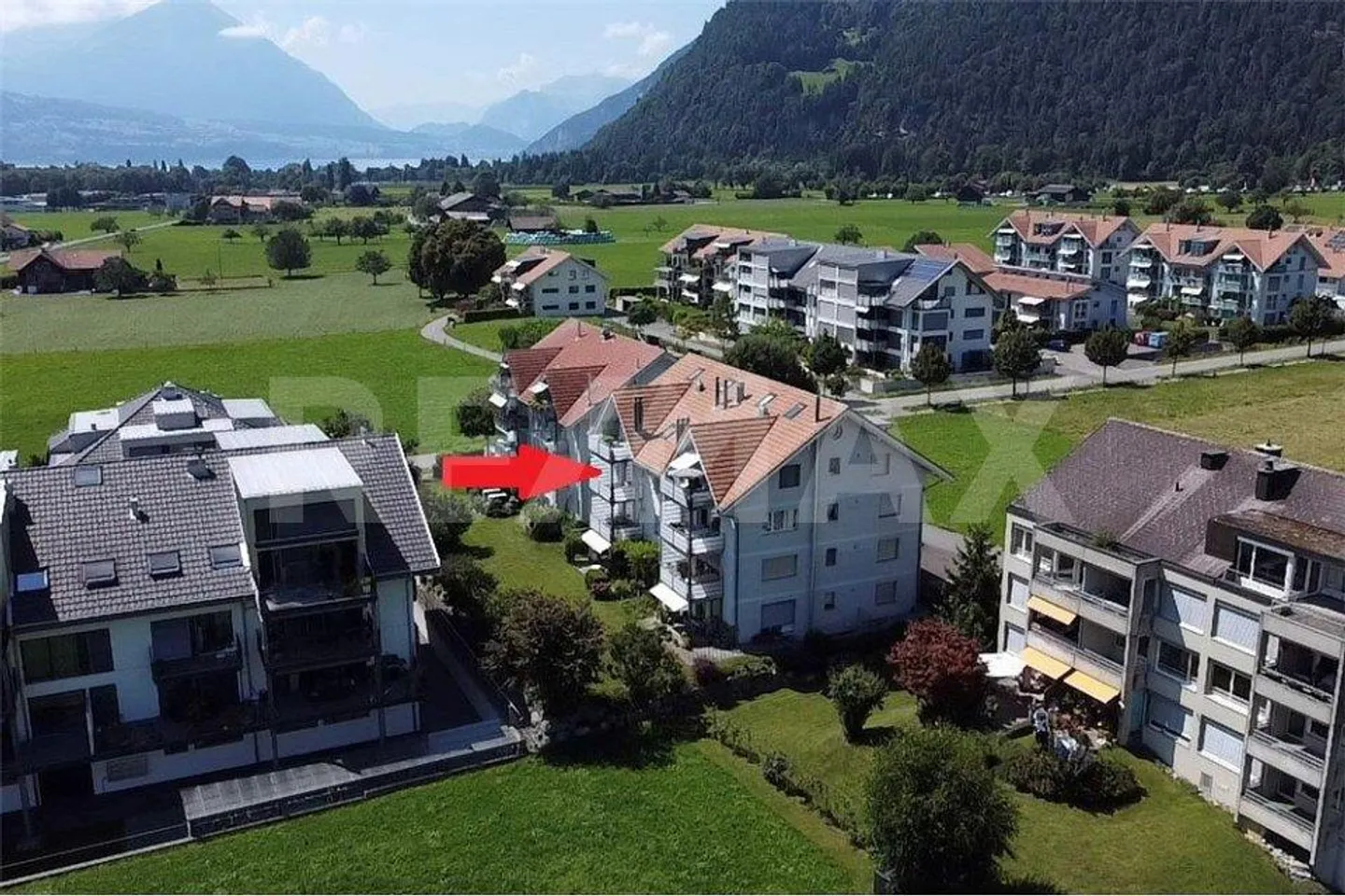Appartamento flessibile, luminoso e grande nella cintura verde di Unterseen - Foto 1 di 13