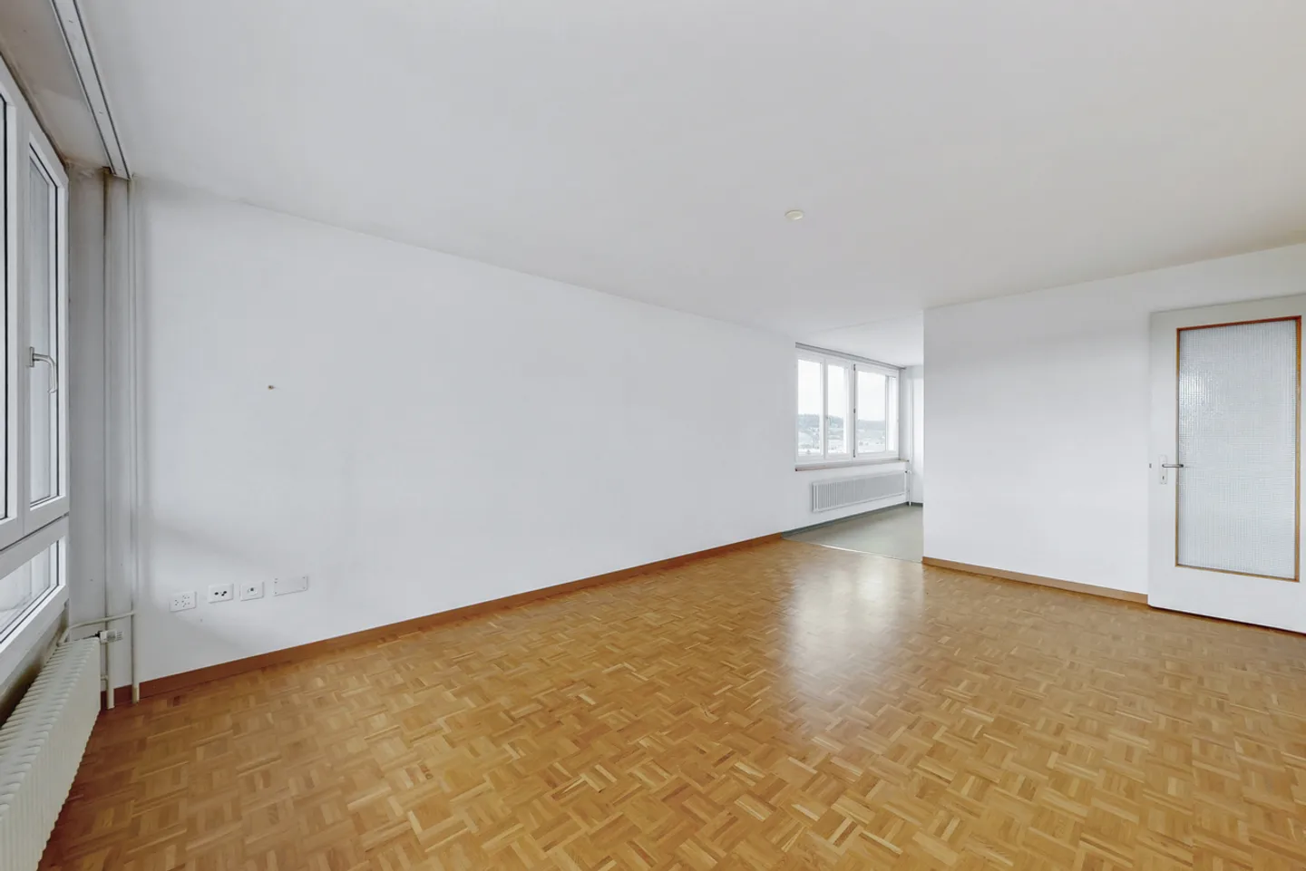 Appartamento spazioso 3.5 locali - Foto 3 di 9