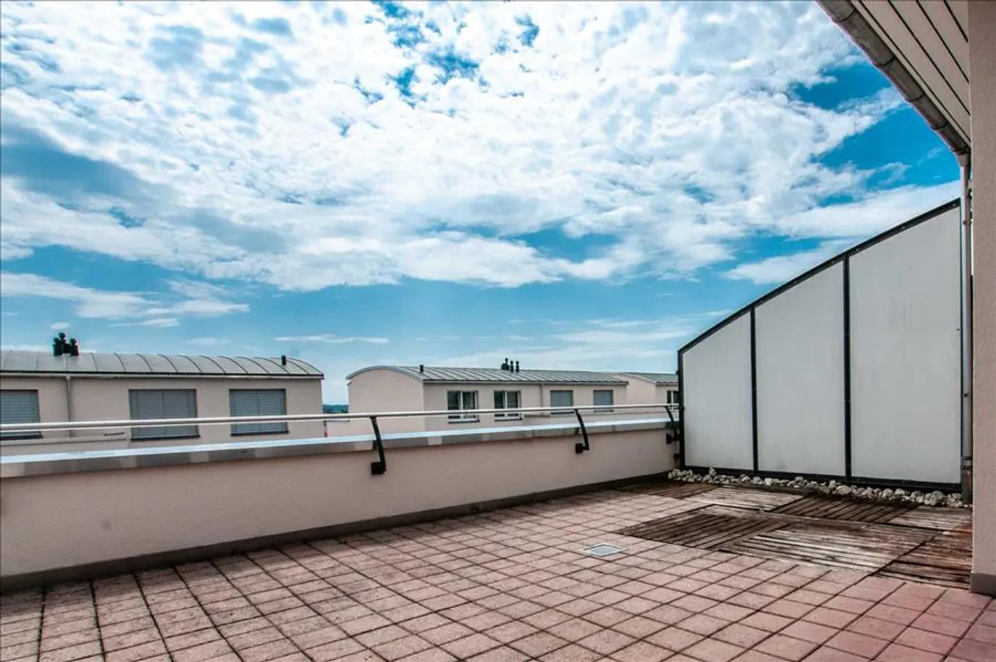 Living in the center - relaxed living! - Photo 9 of 10