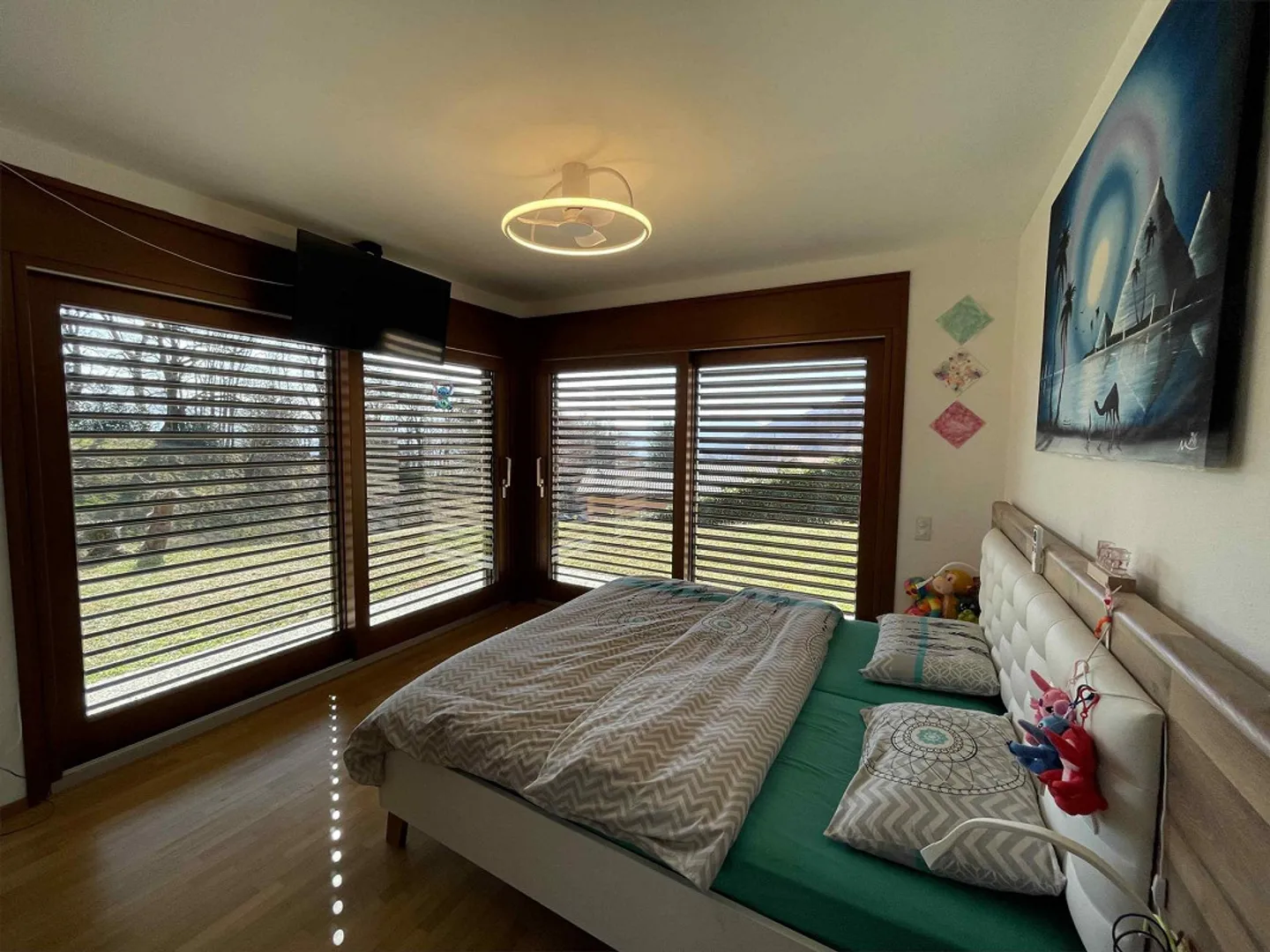 Schönes und geräumiges Einfamilienhaus 5.5, umgeben von Grün - Foto 13 von 13