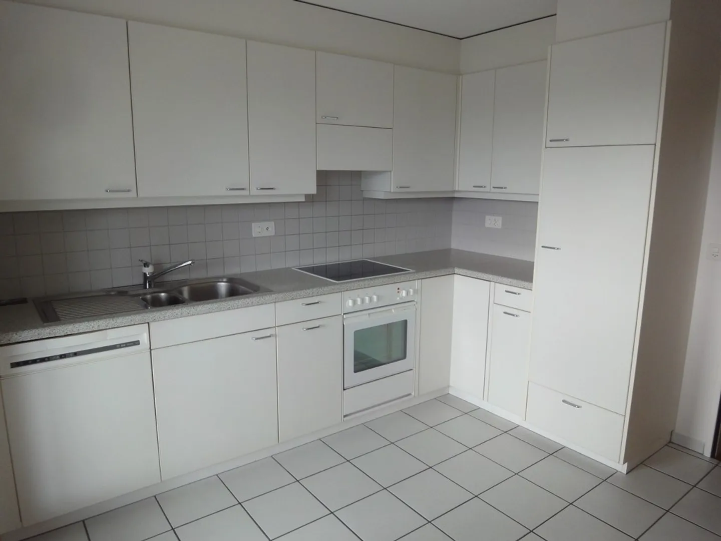 Wohnung mieten - Foto 2 von 4