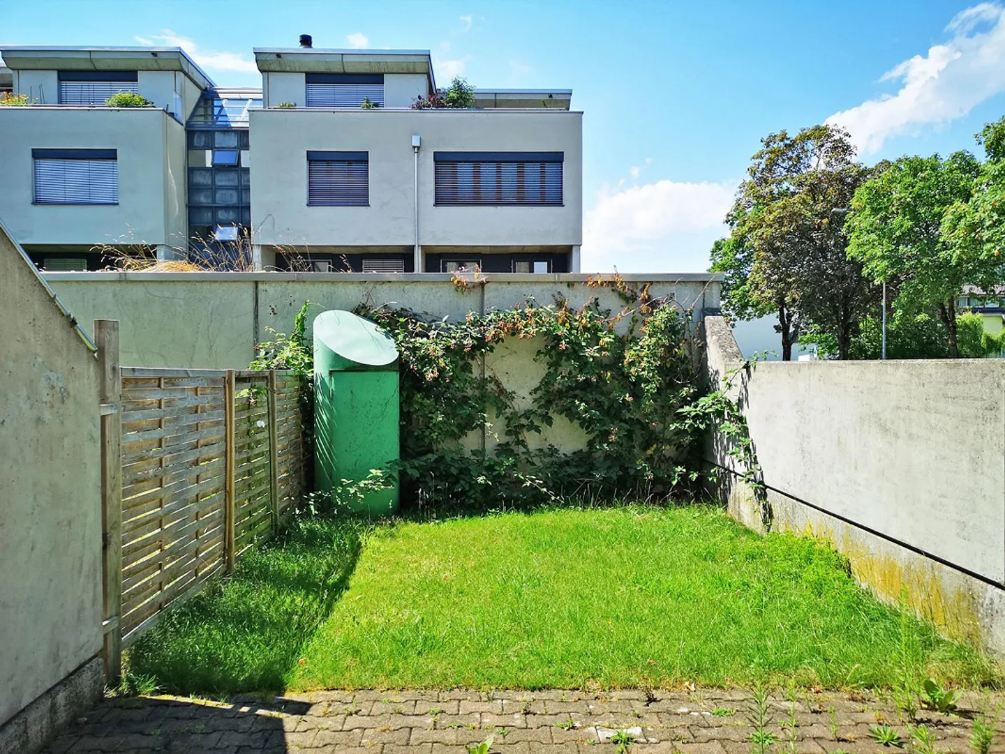 Beautiful Maisonette Apartment with Garden Share - Photo 10 of 10