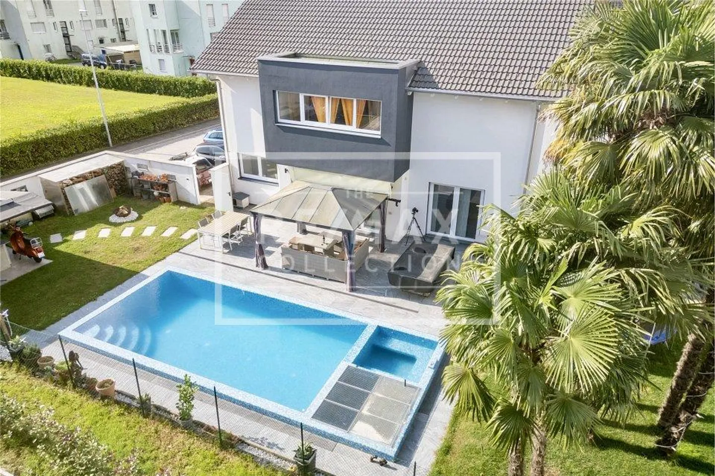 6,5-Zimmer-Villa mit Pool - Foto 1 von 13