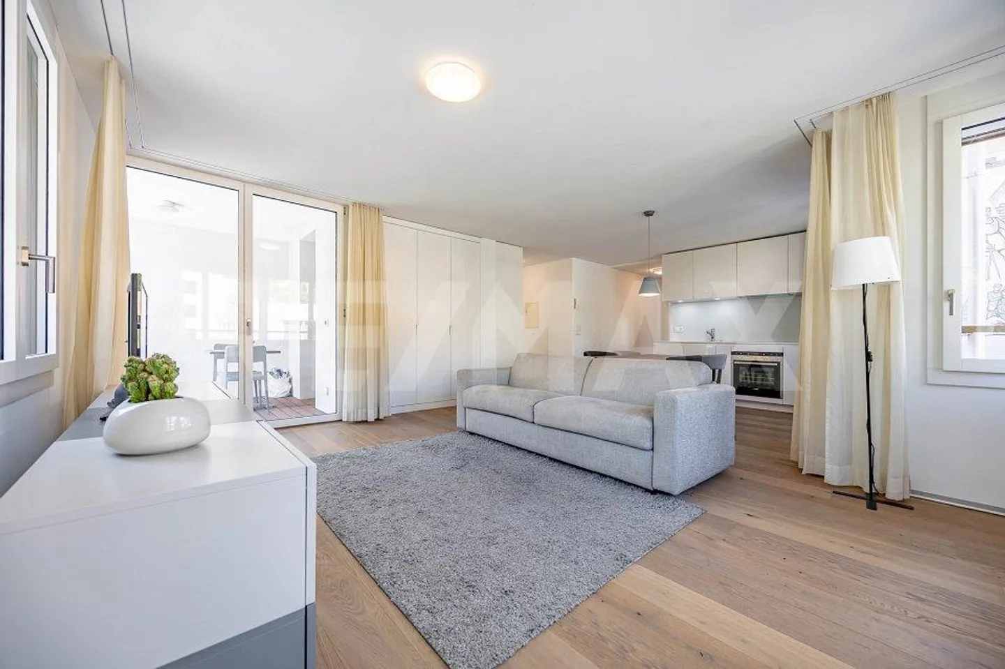 Charming Apartment in Brig - Photo 4 of 12