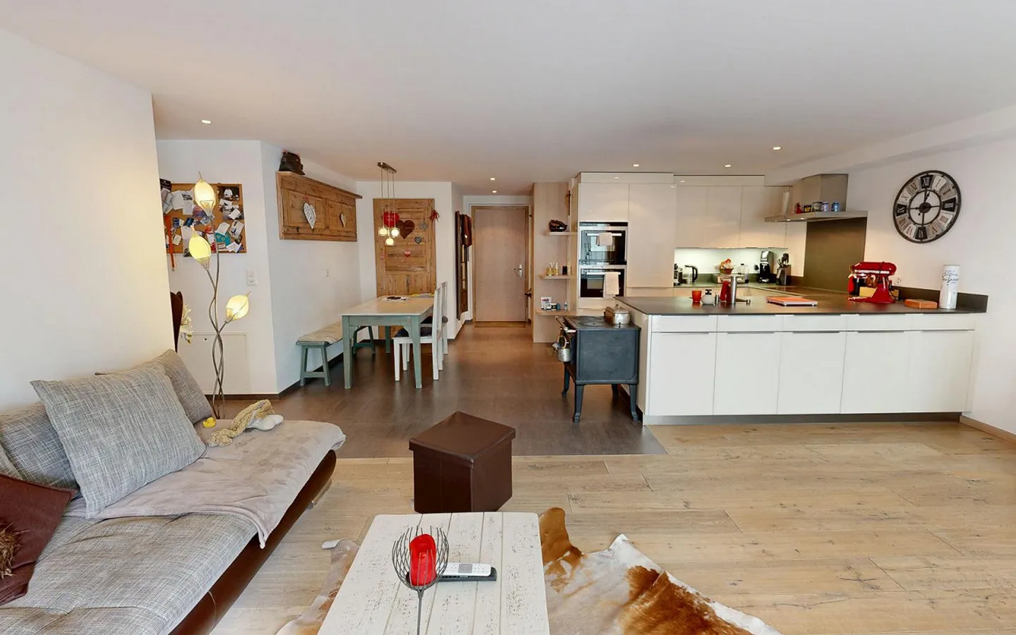 Large and bright 3.5 room apartment in a good residential area / First apartment - Photo 3 of 11