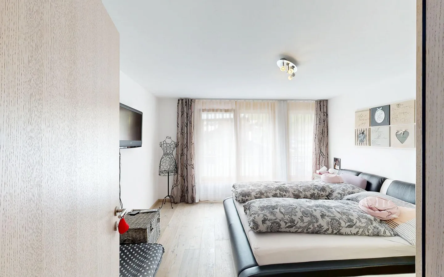 Large and bright 3.5 room apartment in a good residential area / First apartment - Photo 5 of 11