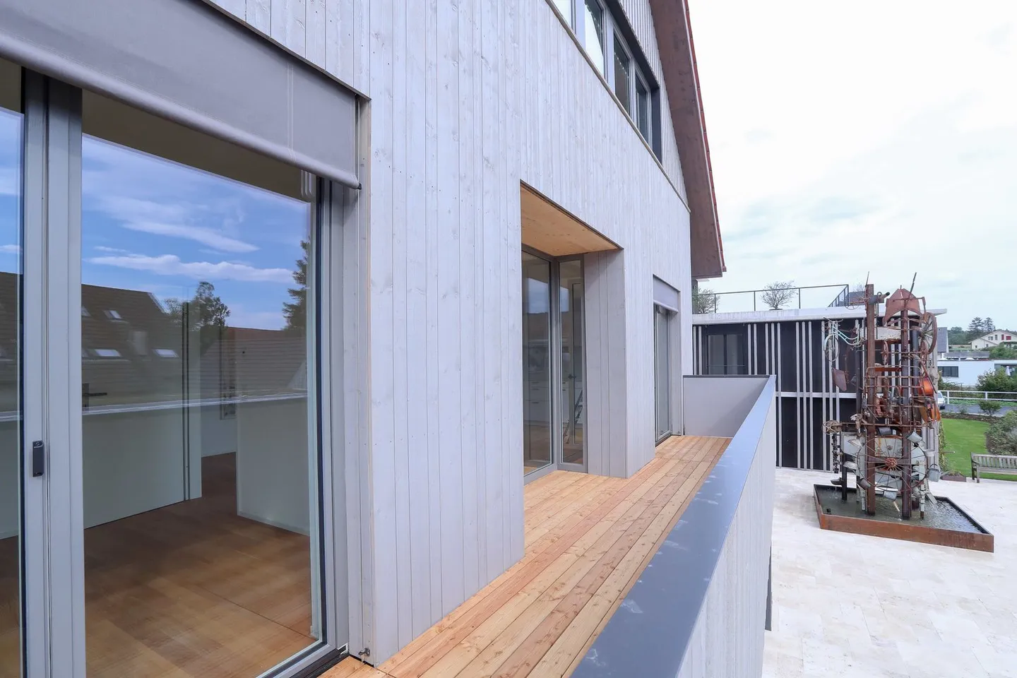 Appartement moderne de 3.5 pièces avec grand balcon - N° 1.6 - Photo 5 sur 9