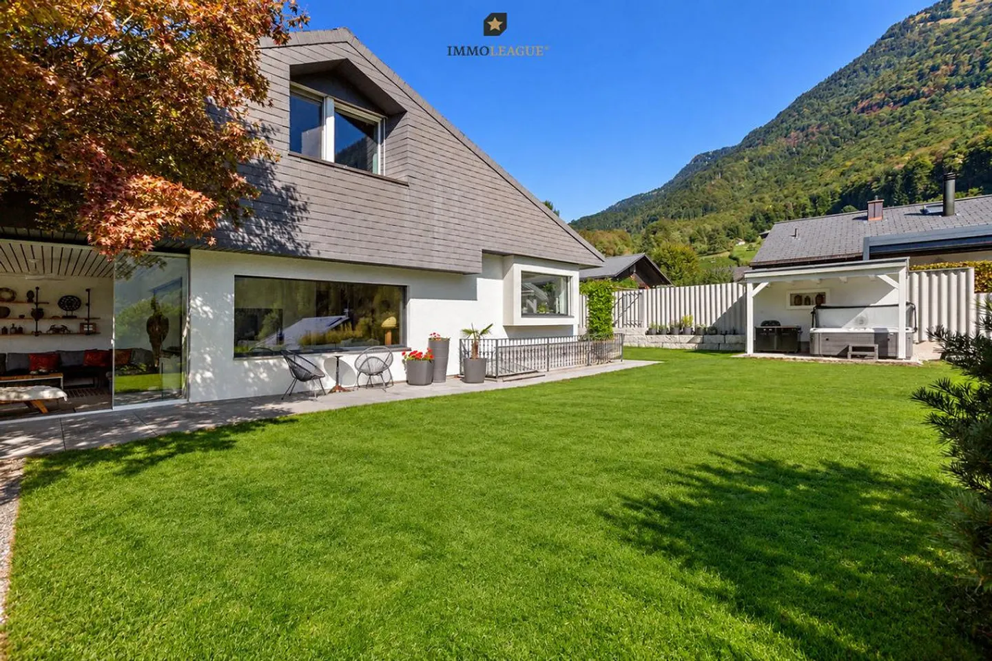 Vivere esclusivo con vista, privacy e appartamento separato - Foto 1 di 13