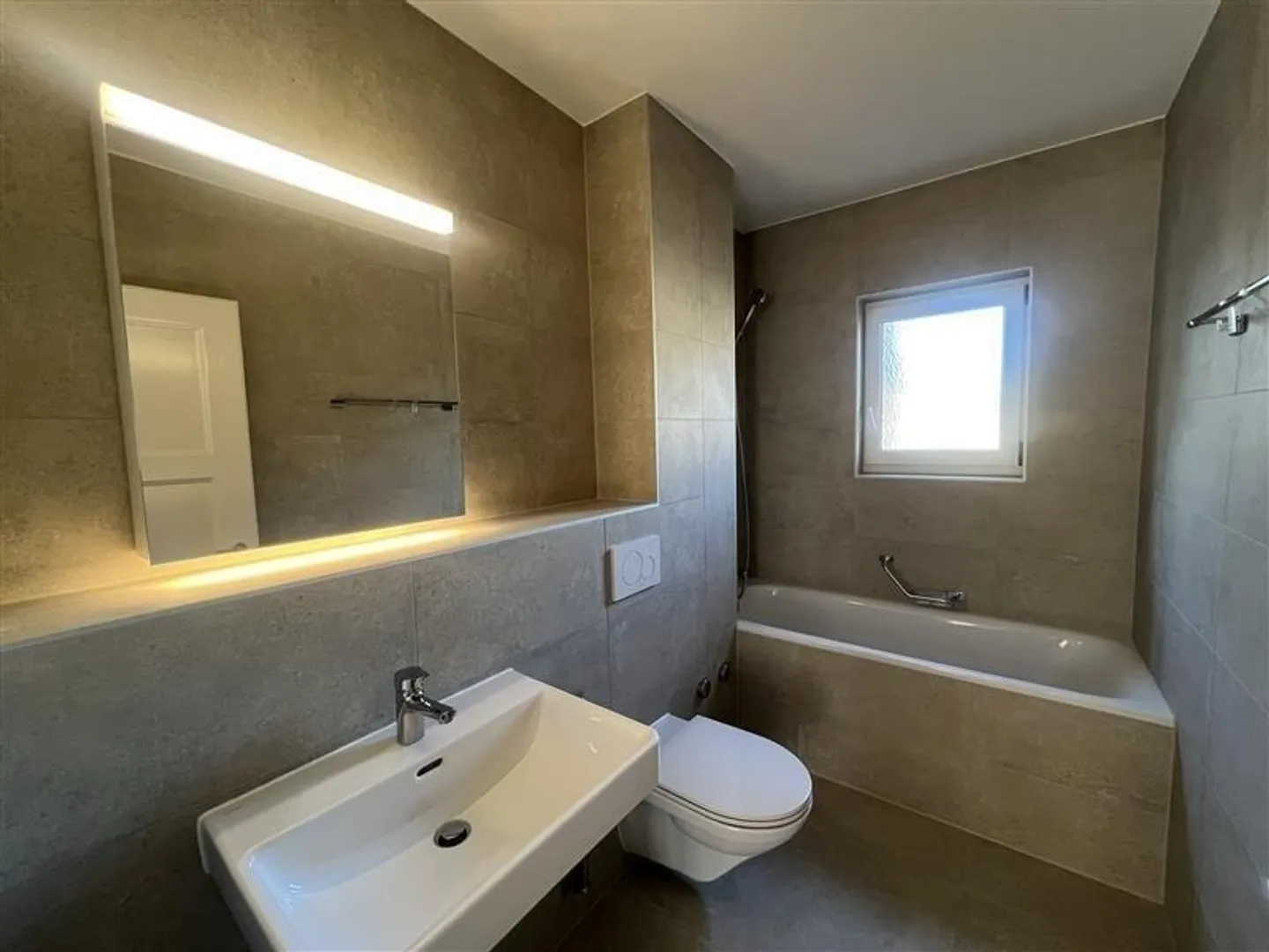 Appartement rénové à Fribourg - Photo 5 sur 7