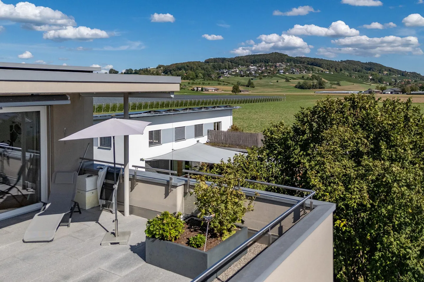 Exklusive Attikawohnung mit fantastischer Panoramasicht - Foto 21 von 26