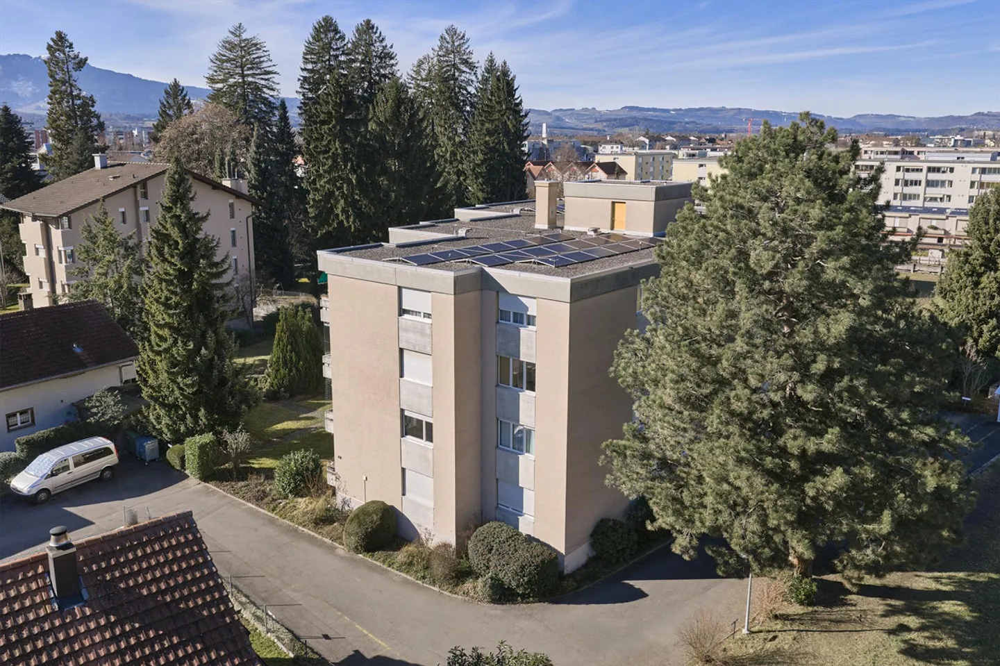 Appartement en périphérie de Thun - Photo 3 sur 10